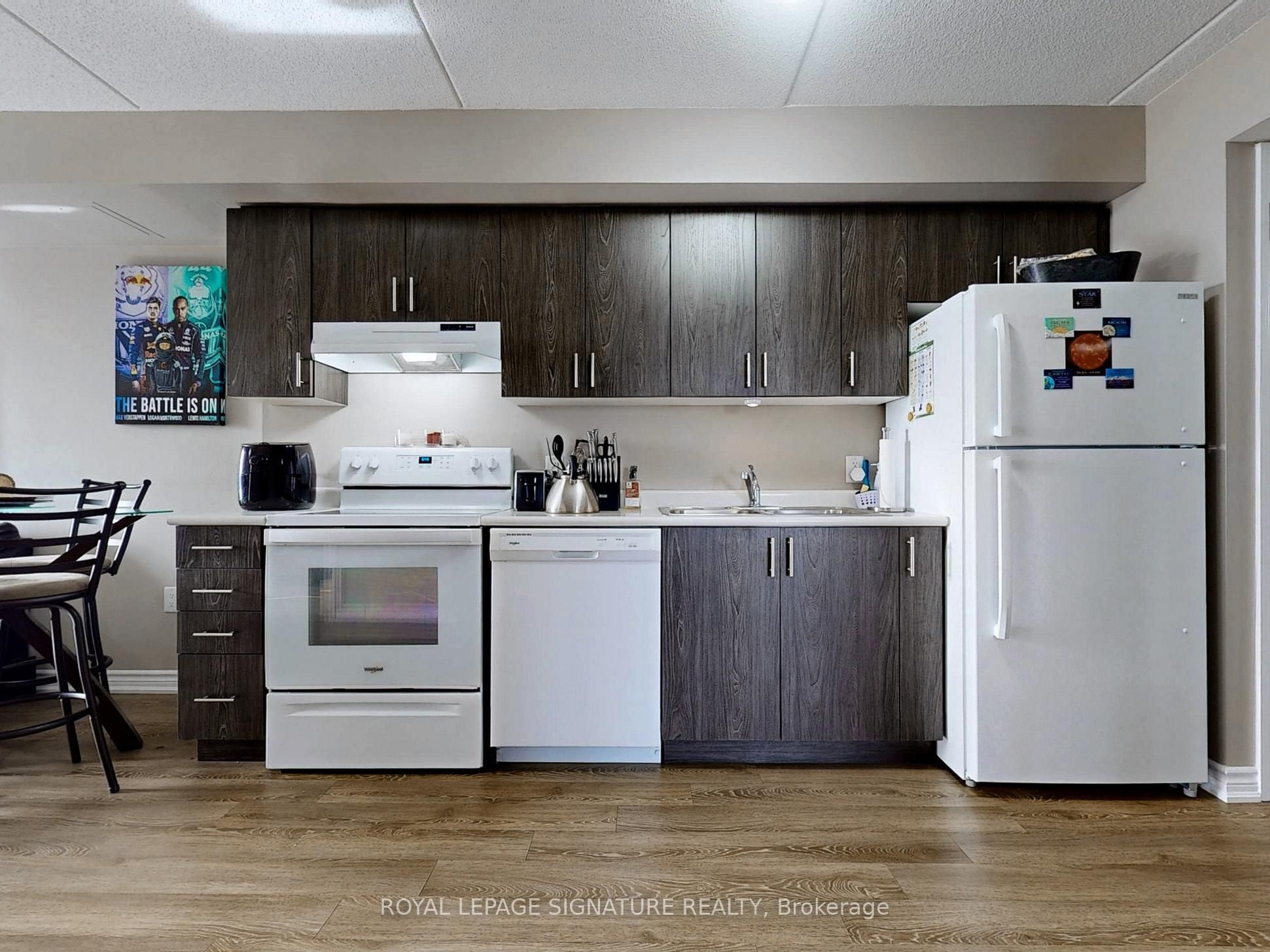 716 Main Street E, #505