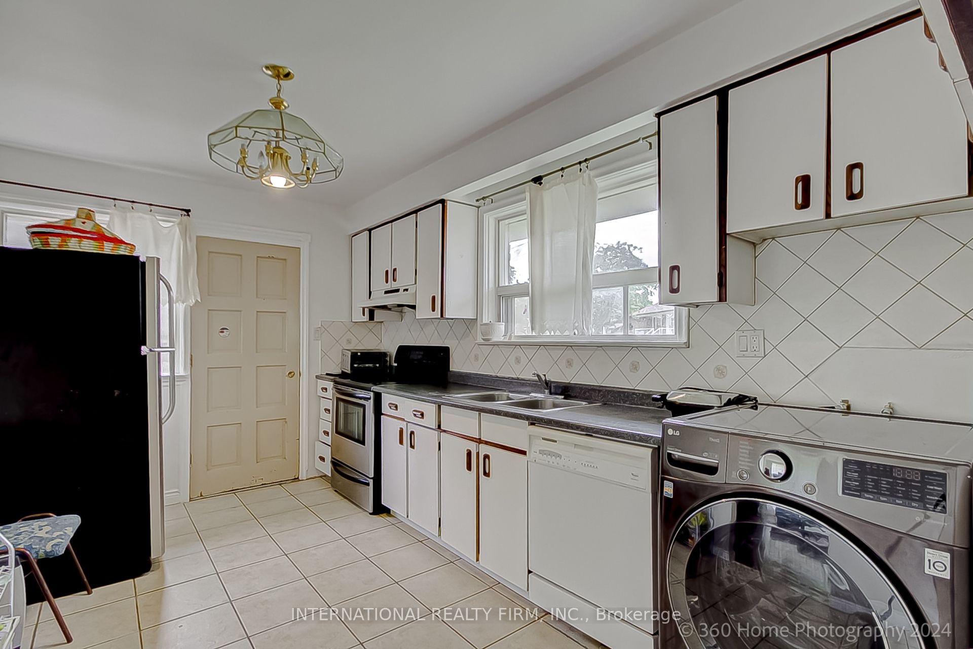 85 Letchworth Crescent