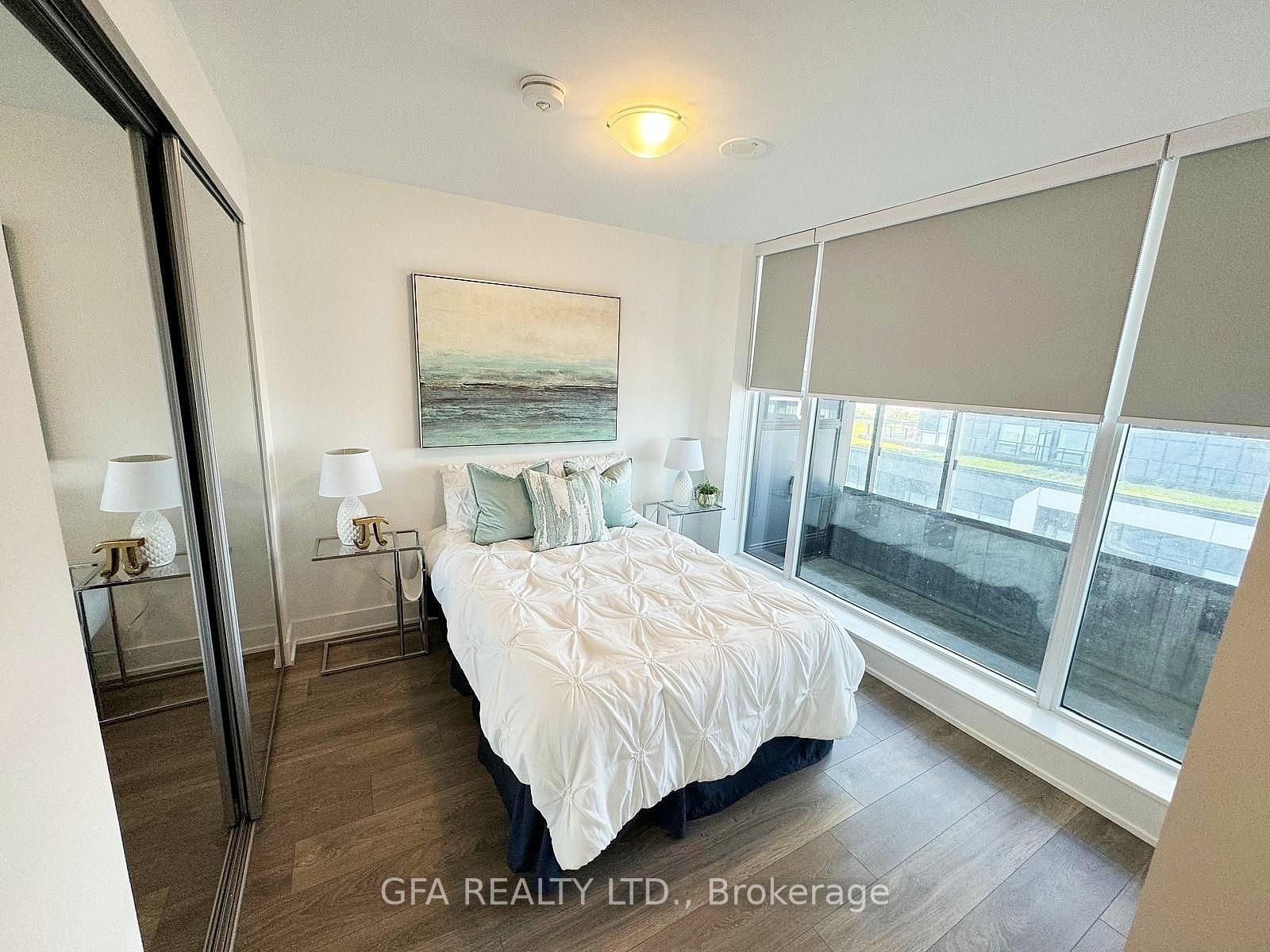 2481 Taunton Road #605