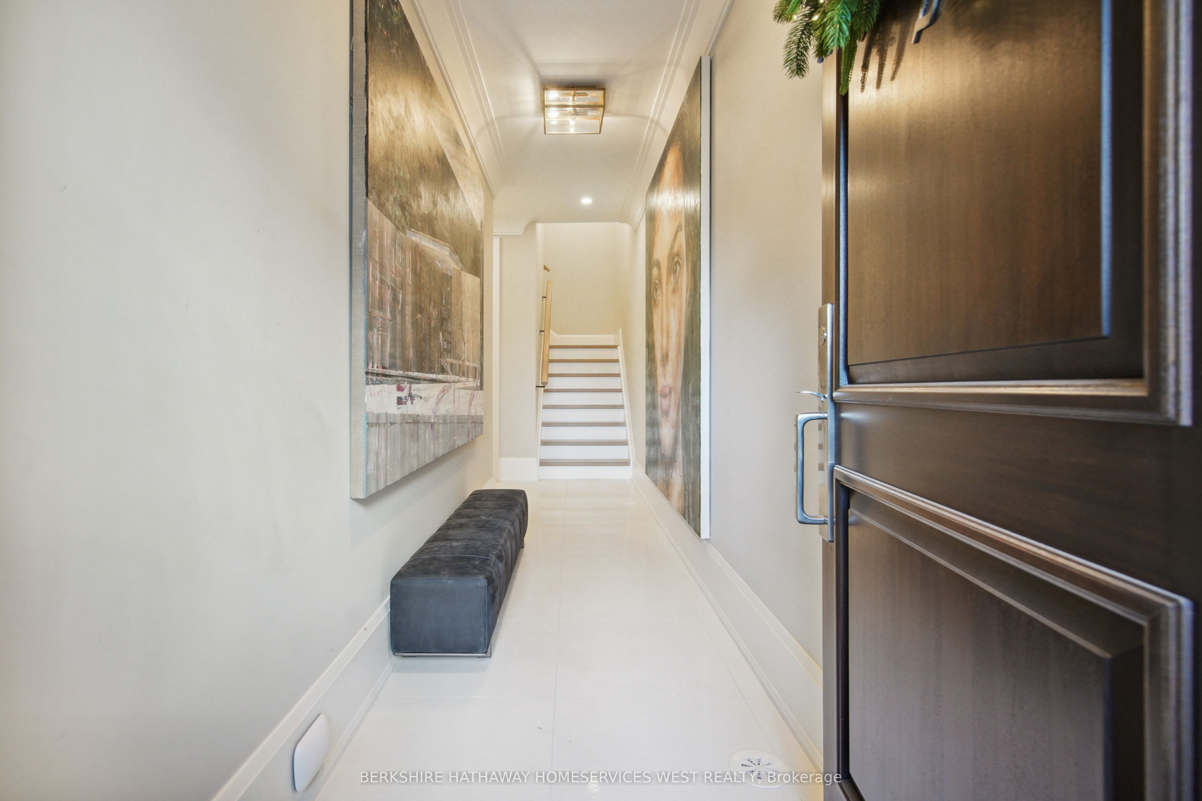 336 Robinson Street, #2