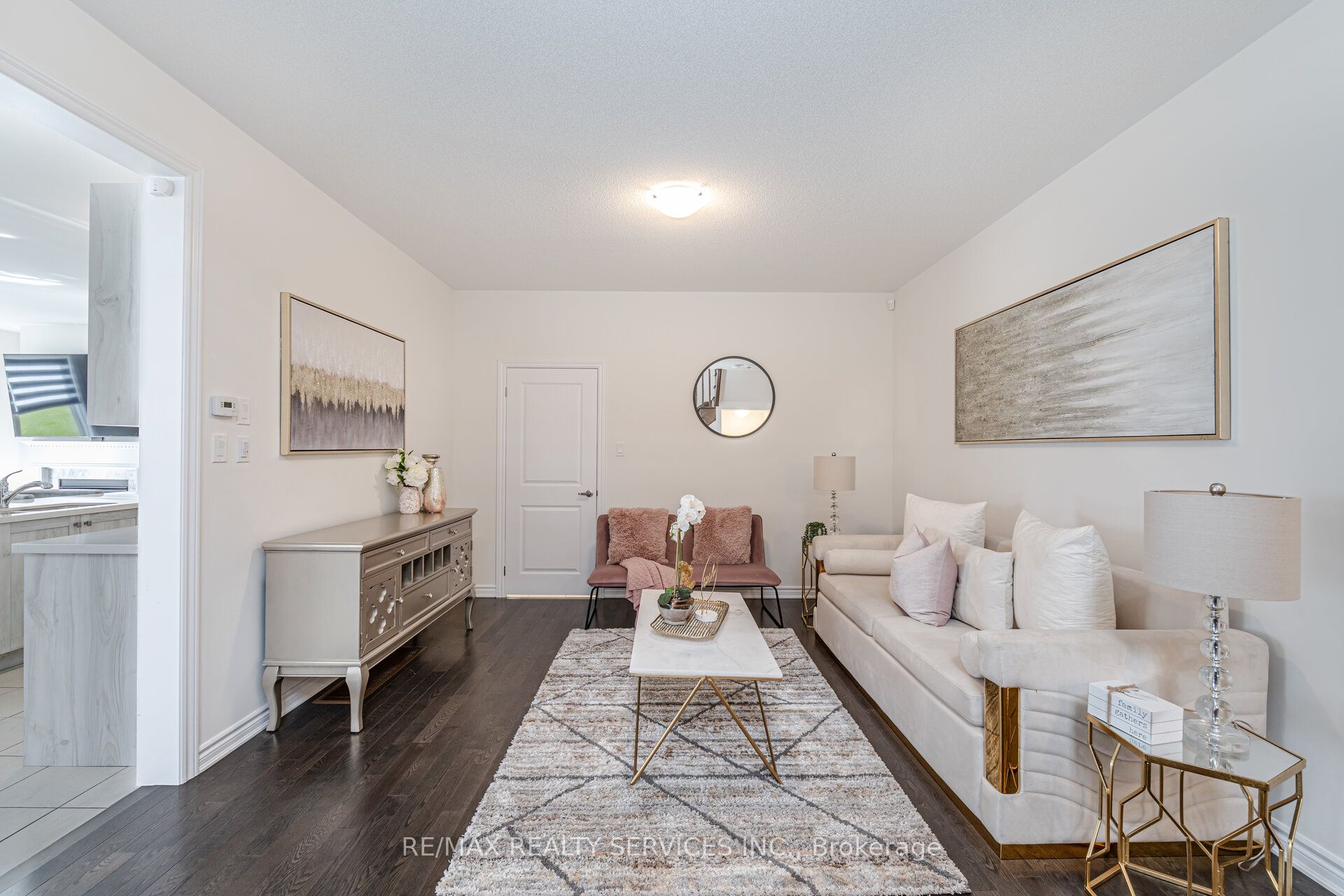 28 Tweedhill Avenue