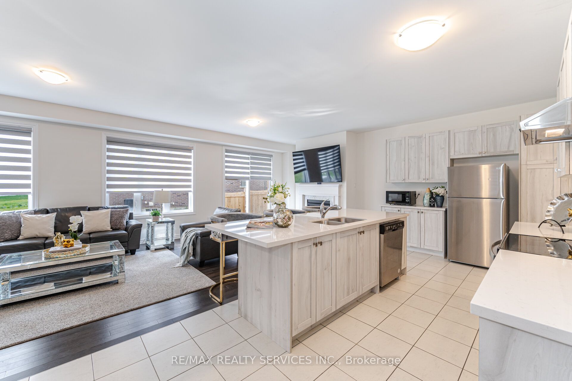 28 Tweedhill Avenue