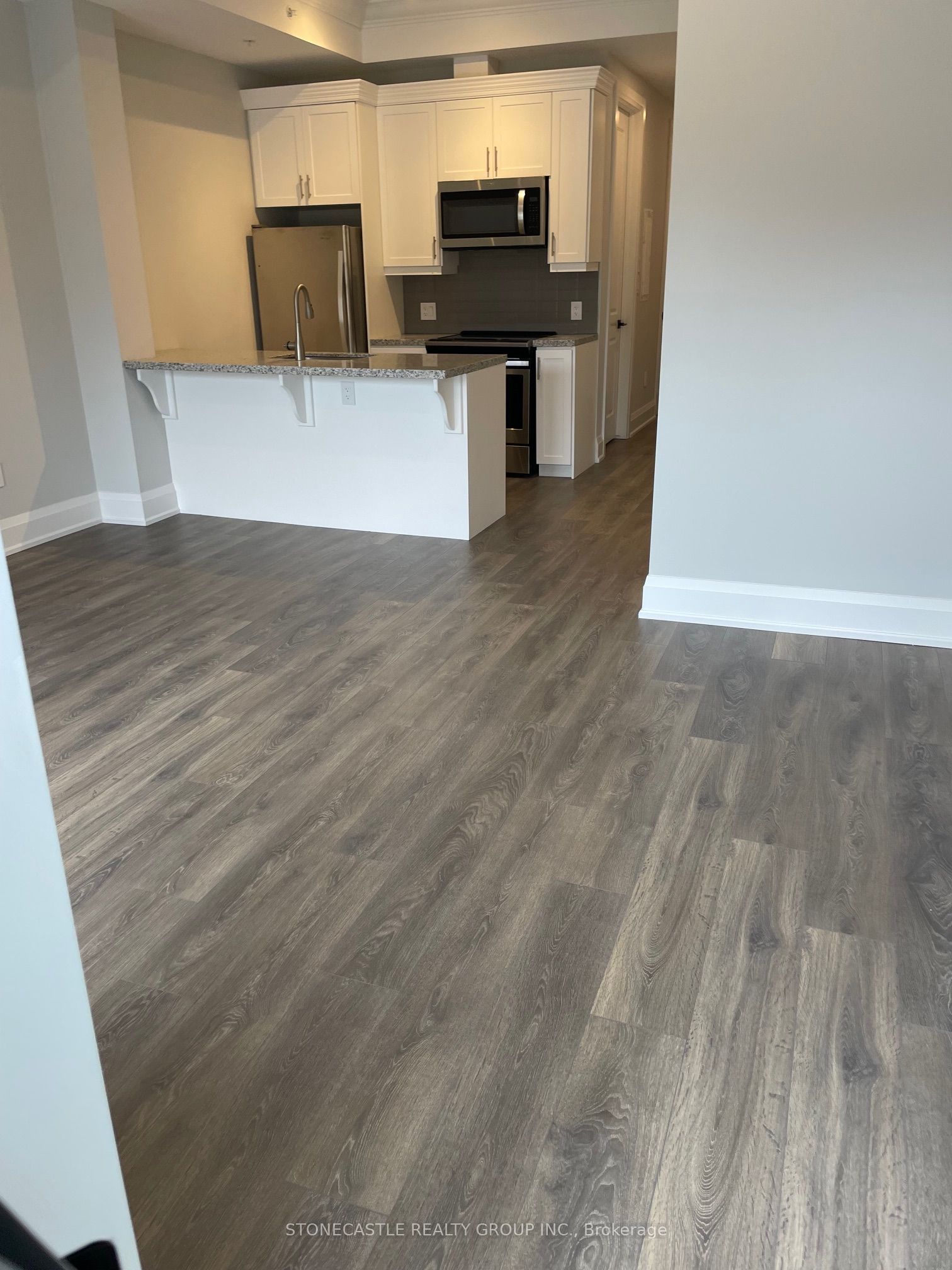 4040 Upper Middle Road, #107
