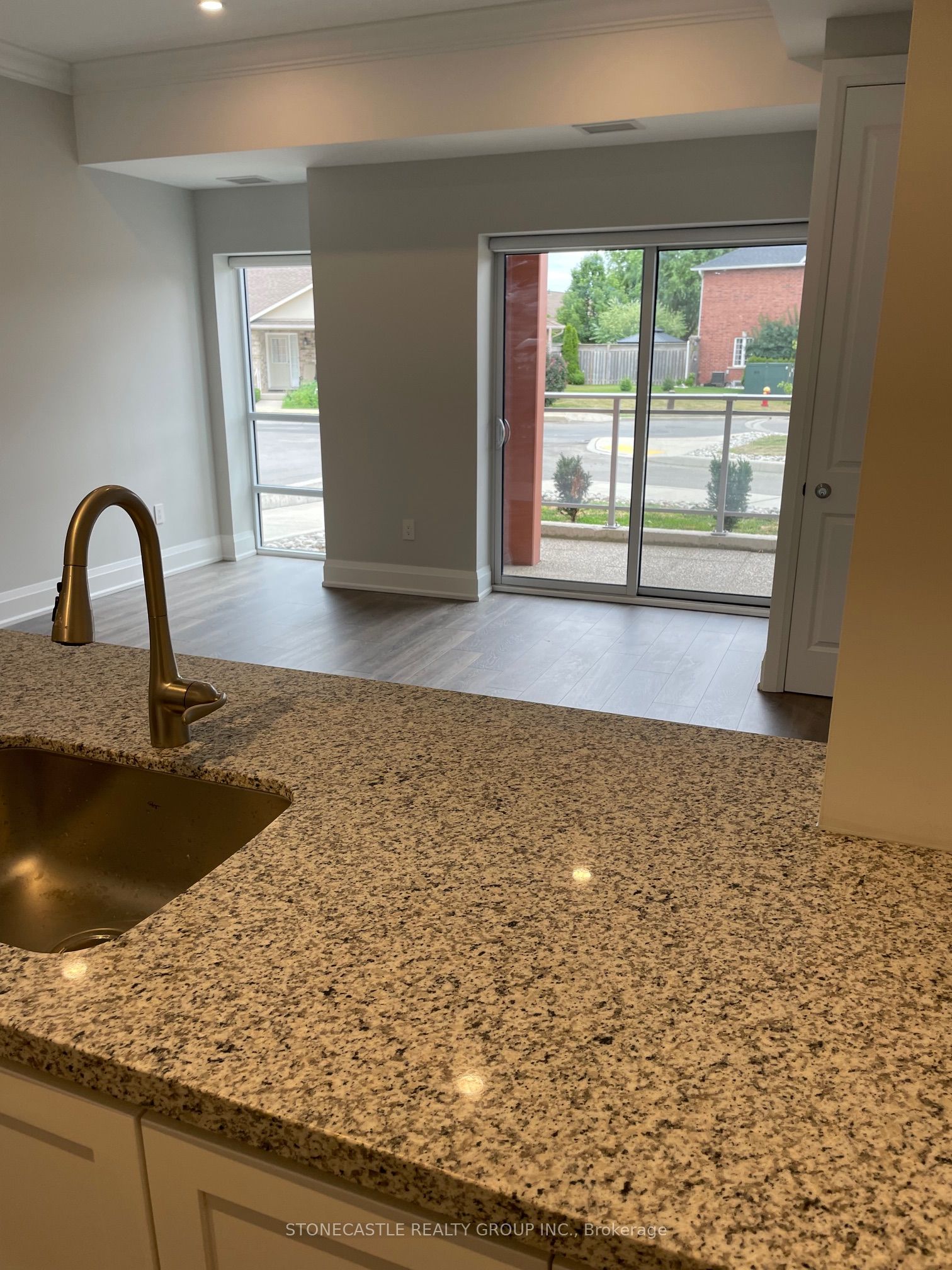 4040 Upper Middle Road, #119