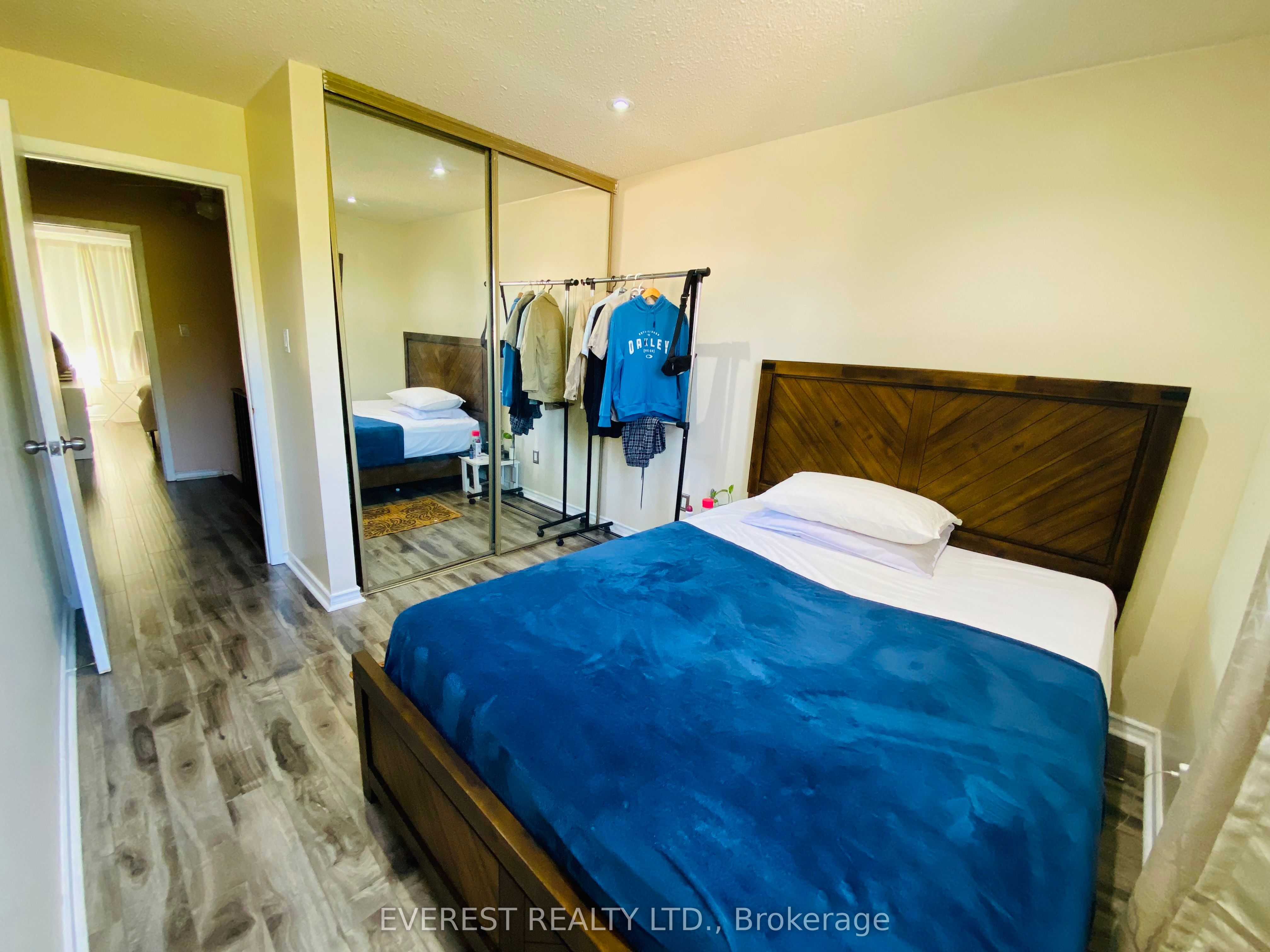 4020 Brandon Gate Drive, #10