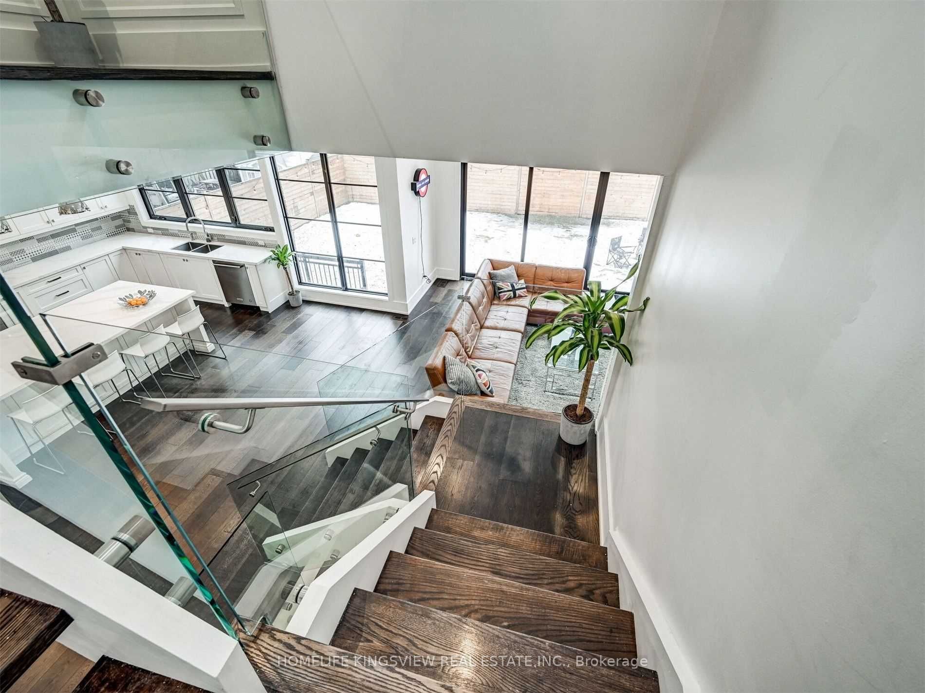57 Ambleside Avenue