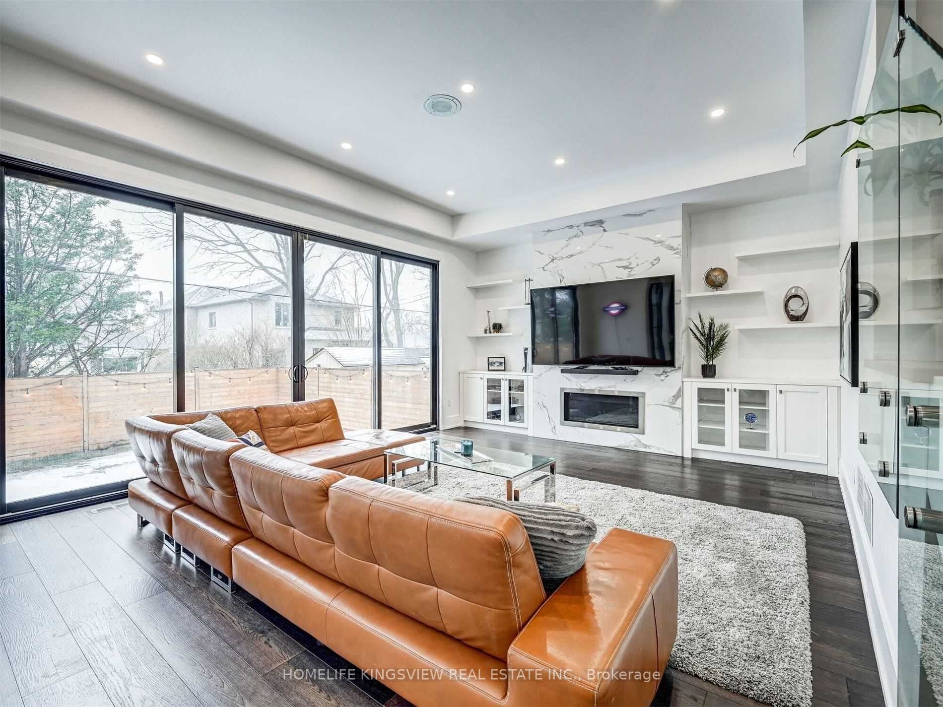57 Ambleside Avenue