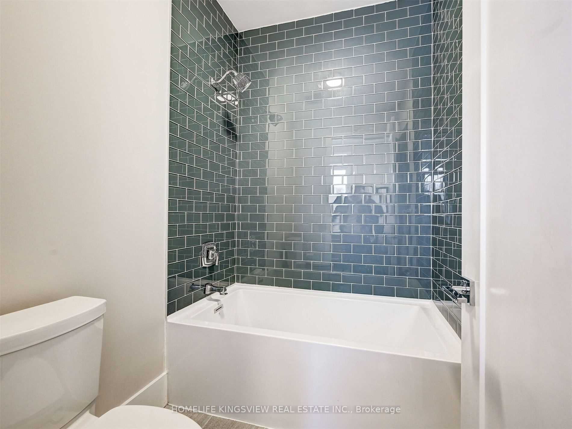57 Ambleside Avenue