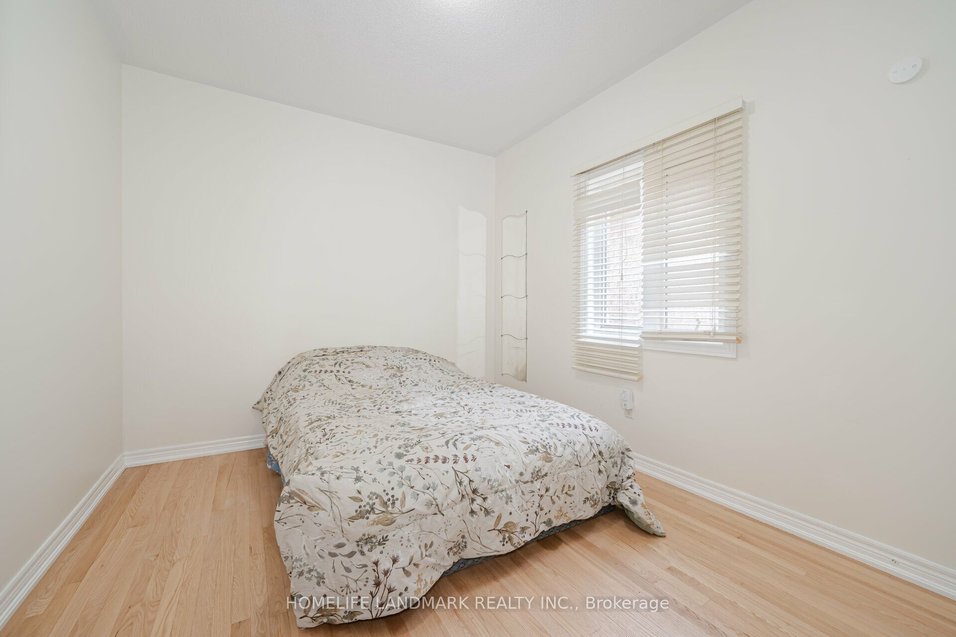 40 Balin Crescent