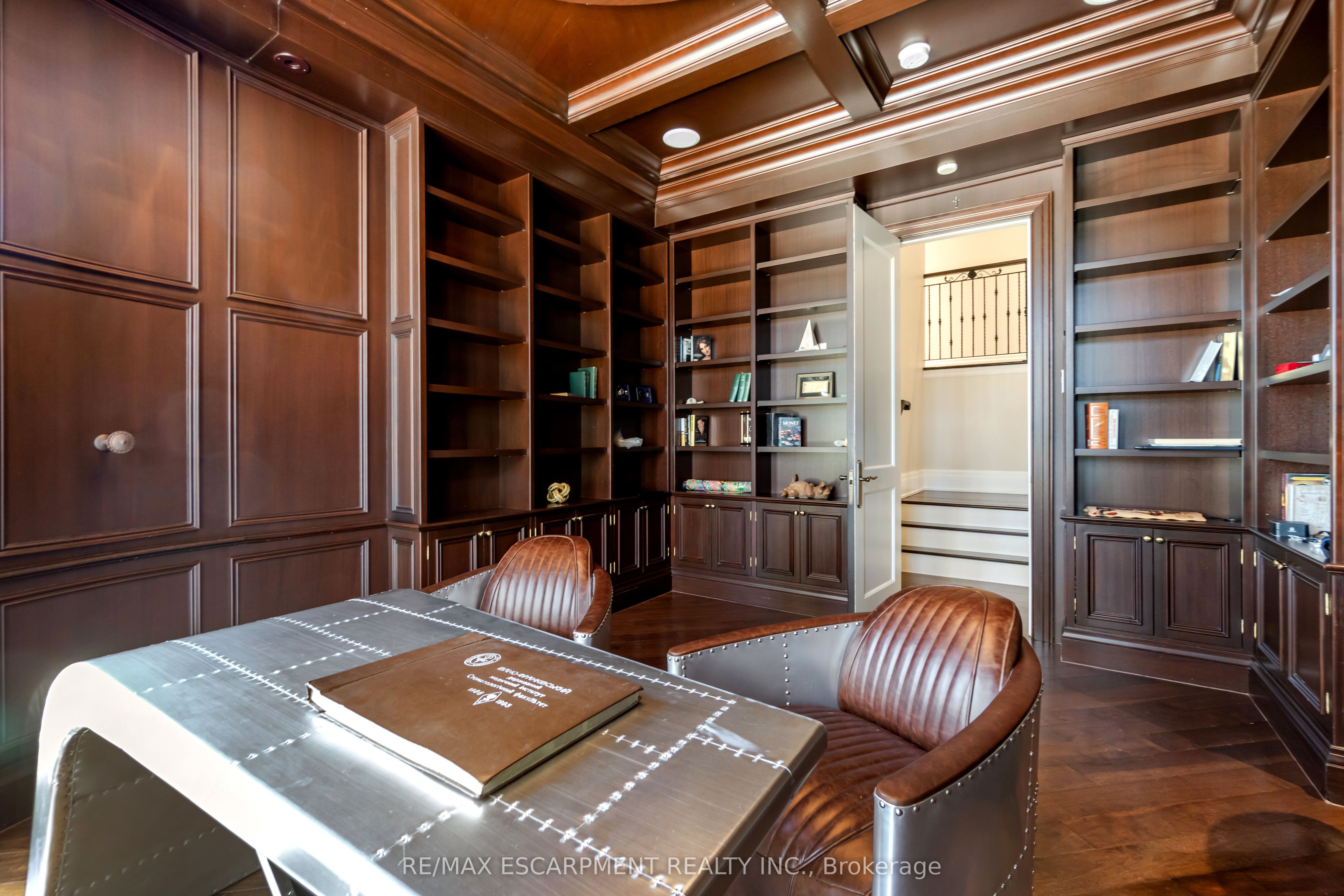 1476 Carmen Drive