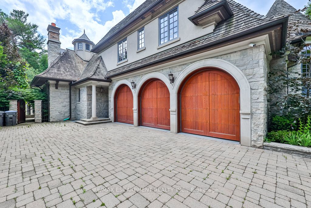 1476 Carmen Drive