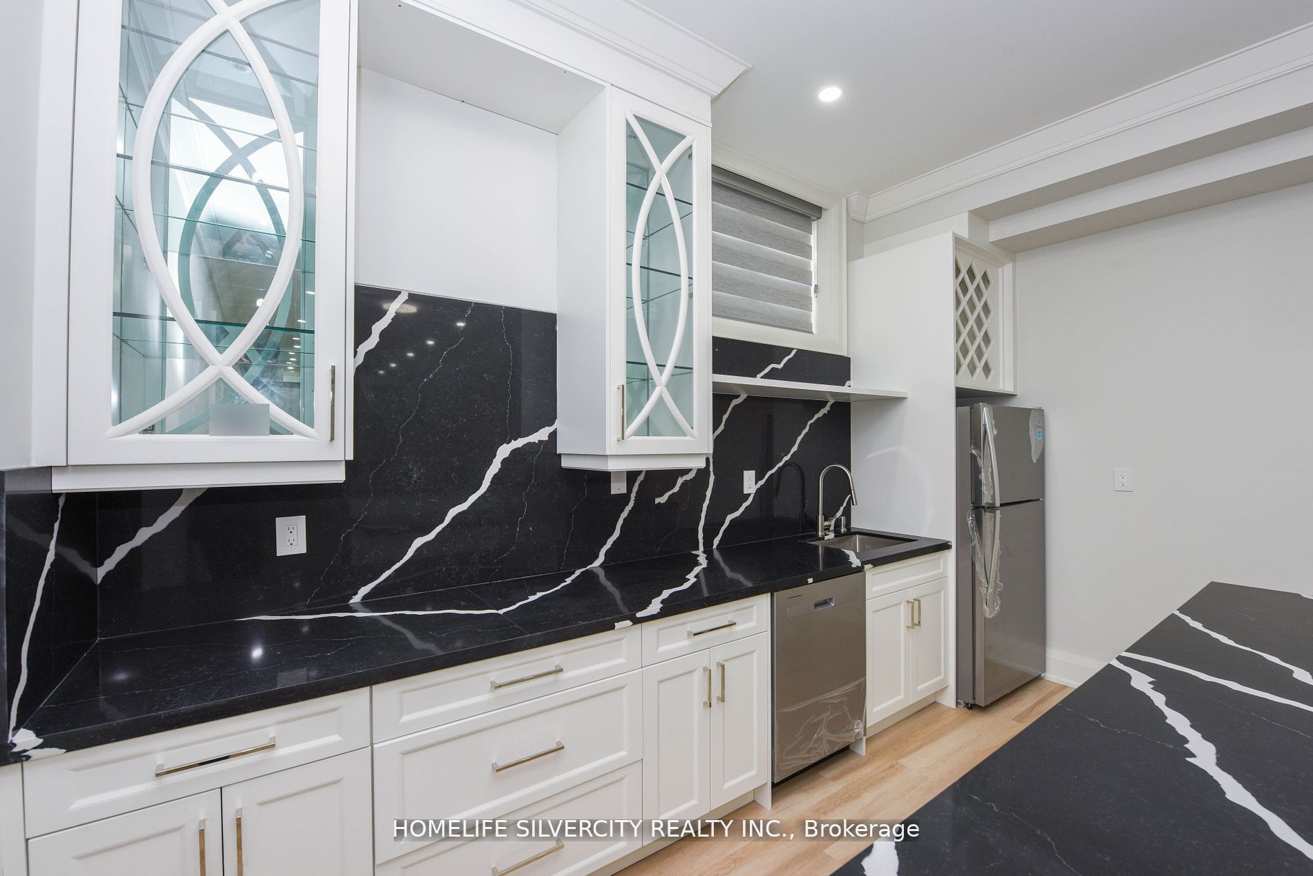 455 Samford Place