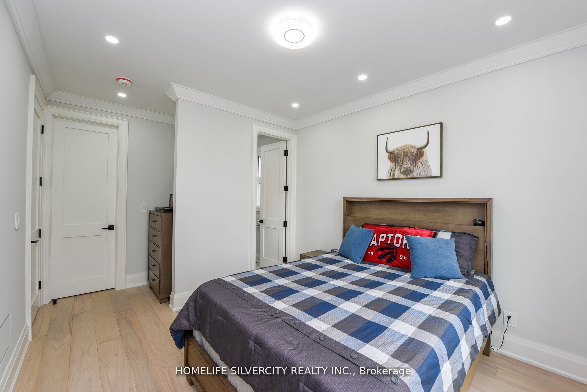 455 Samford Place