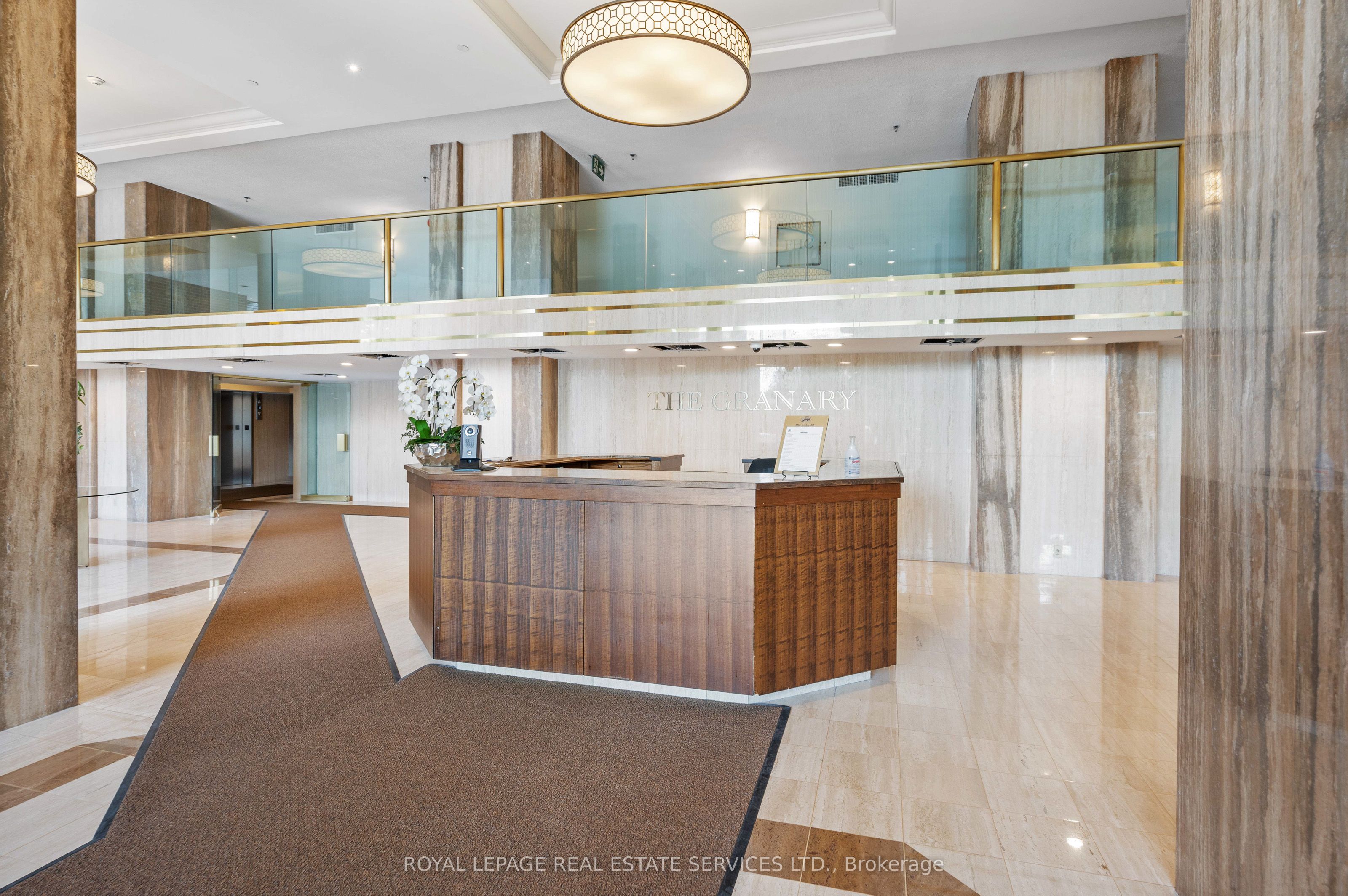 100 Lakeshore Road E, #1104