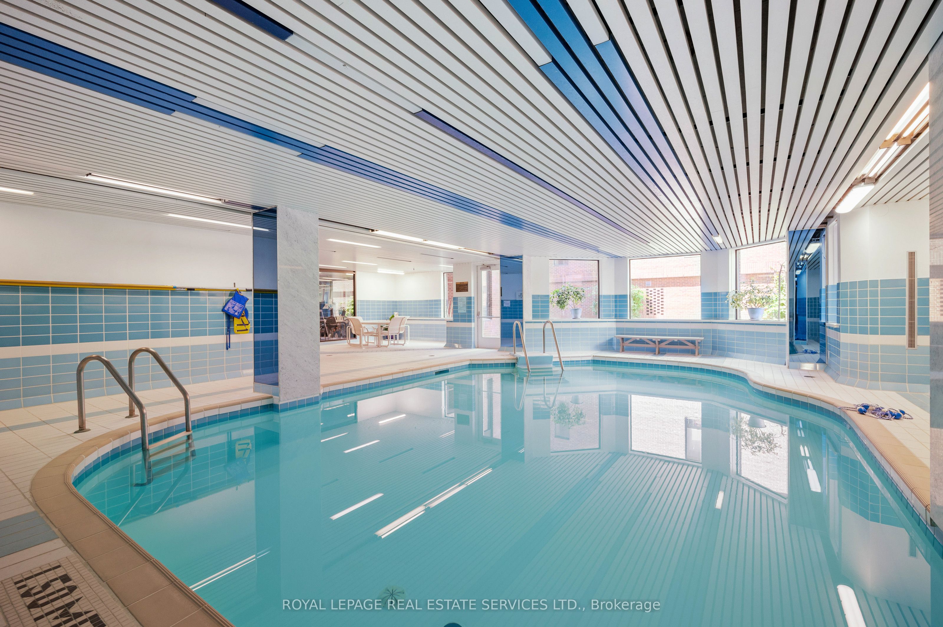 100 Lakeshore Road E, #1104