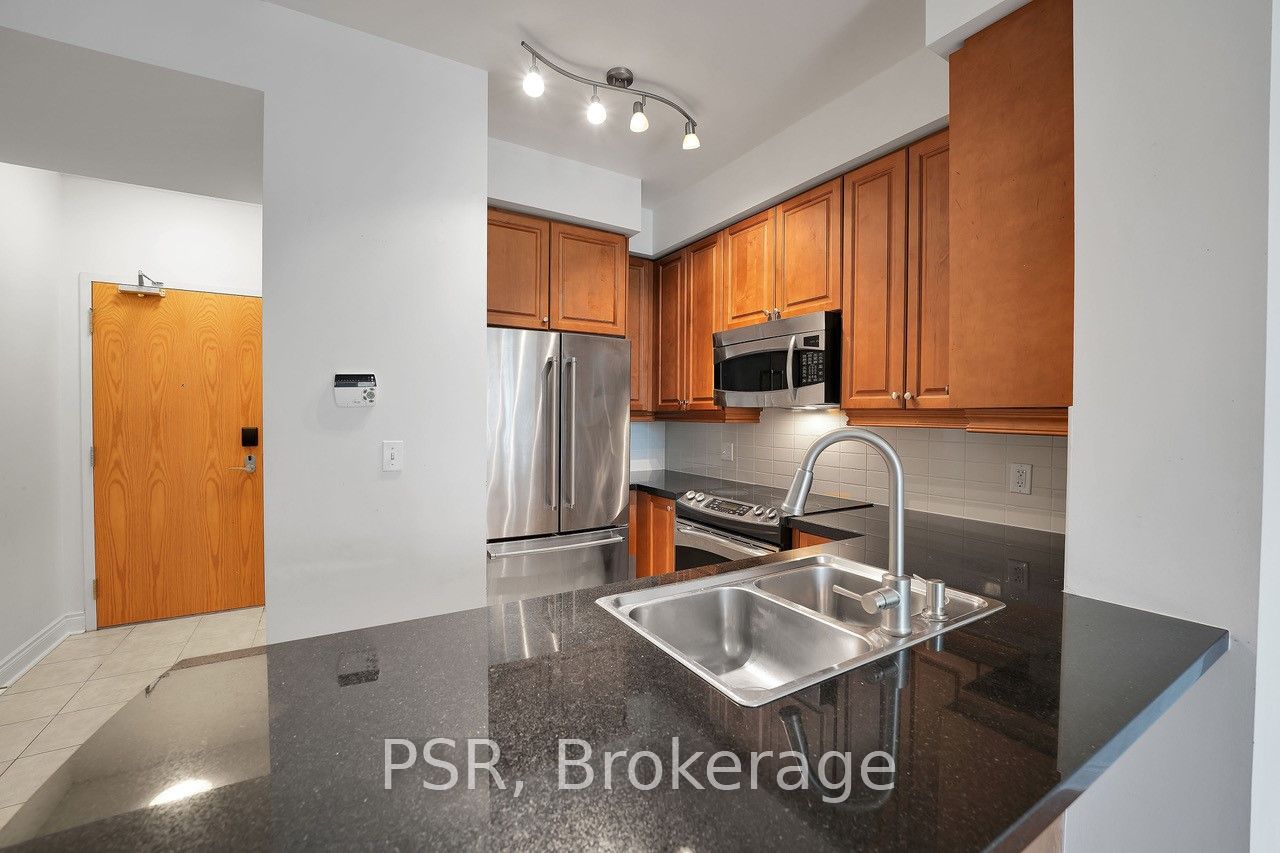 1910 Lake Shore Boulevard W #903