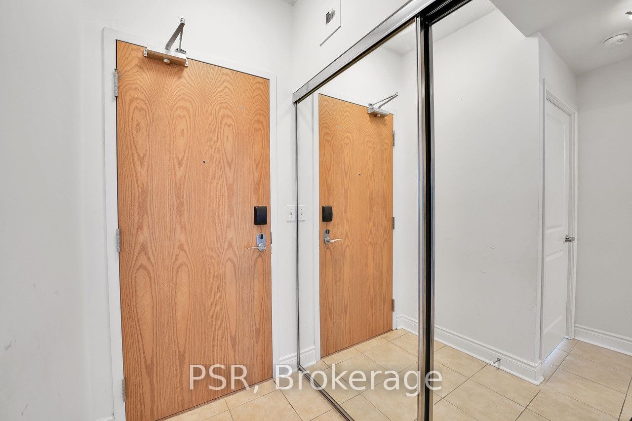 1910 Lake Shore Boulevard W #903