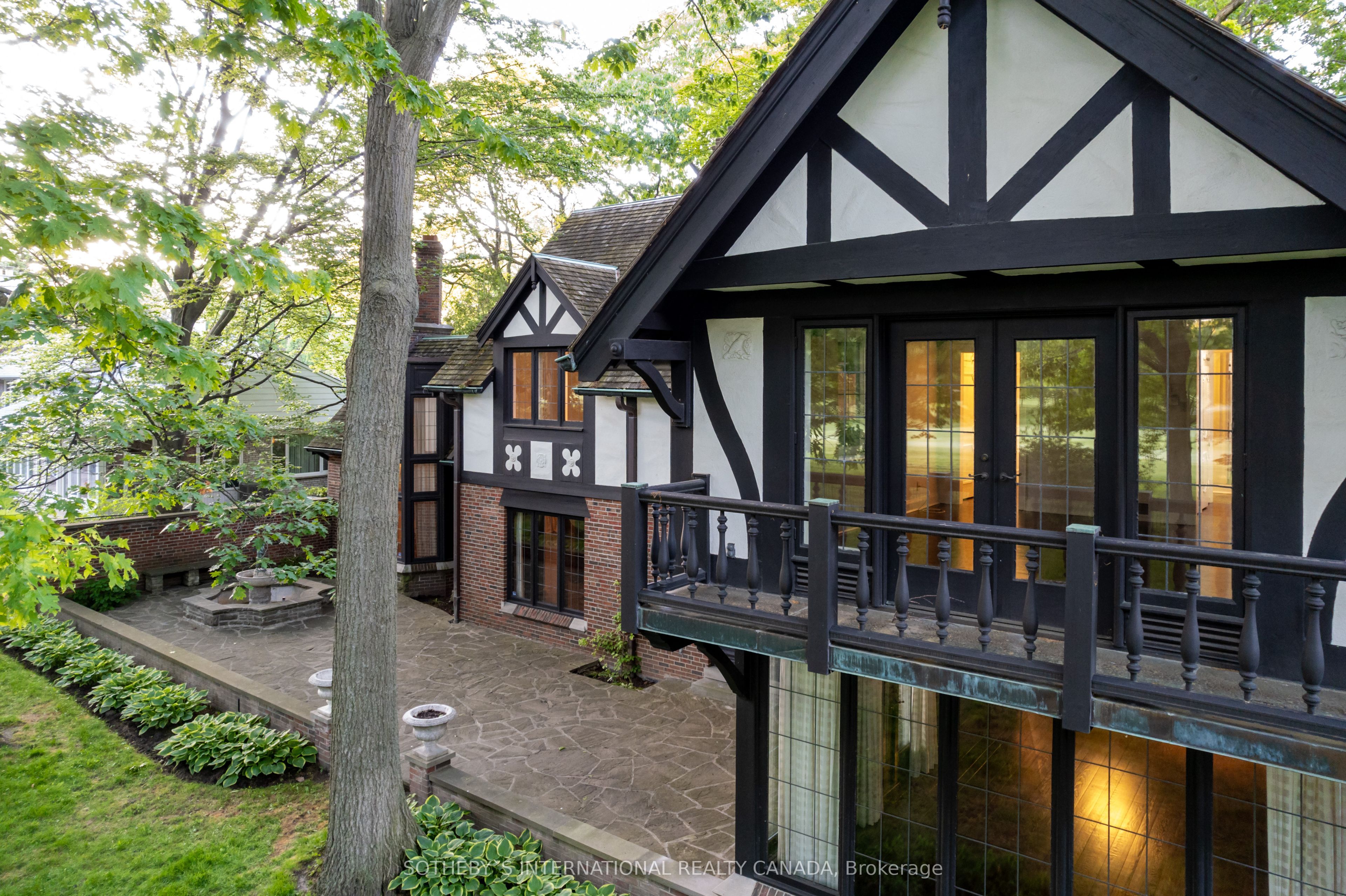 38 Edenbrook Hill