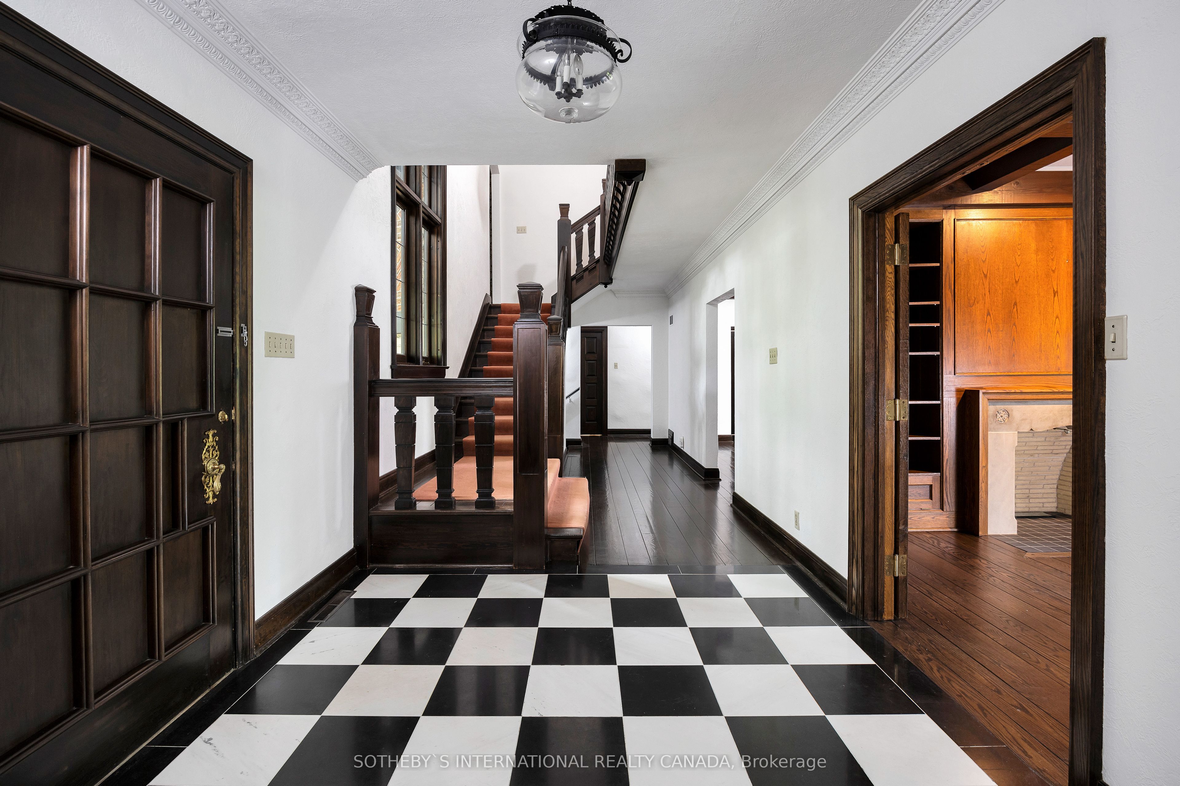 38 Edenbrook Hill