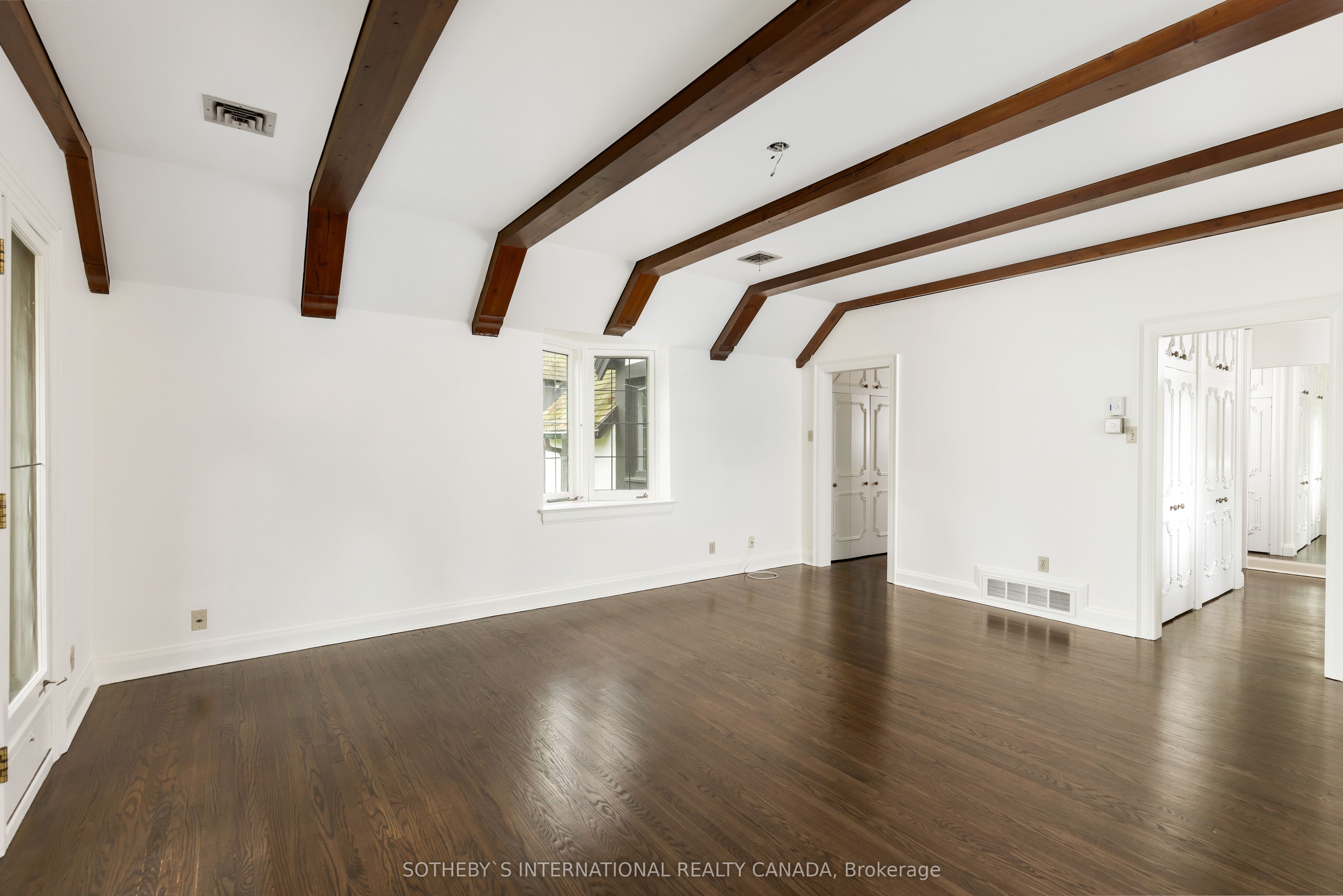 38 Edenbrook Hill