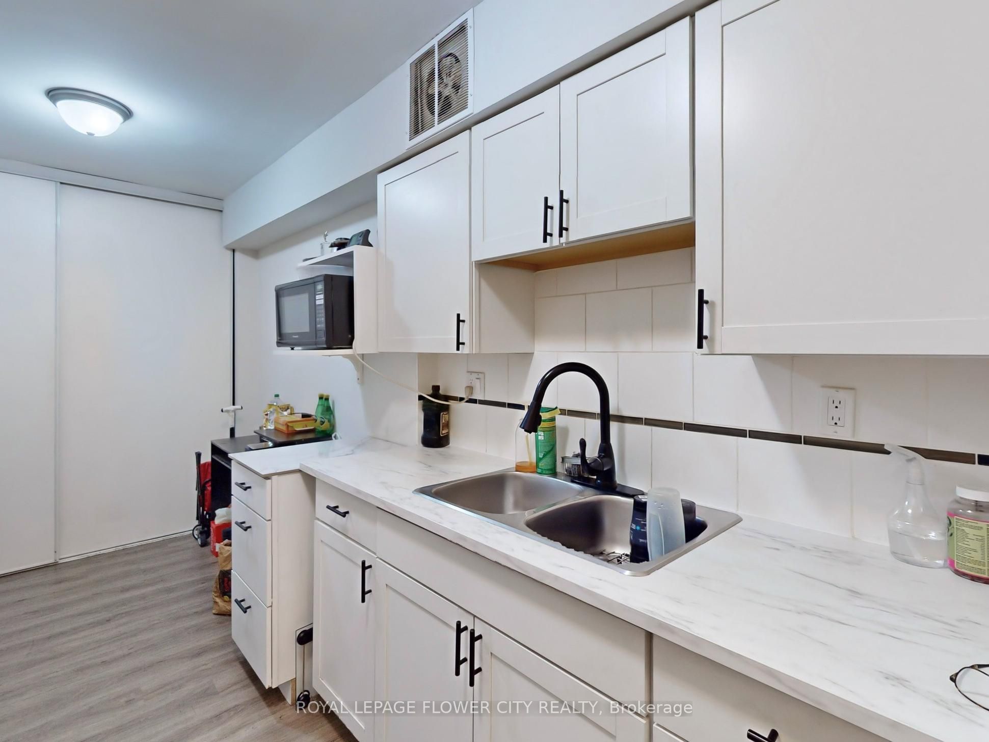390 Dixon Road #1603