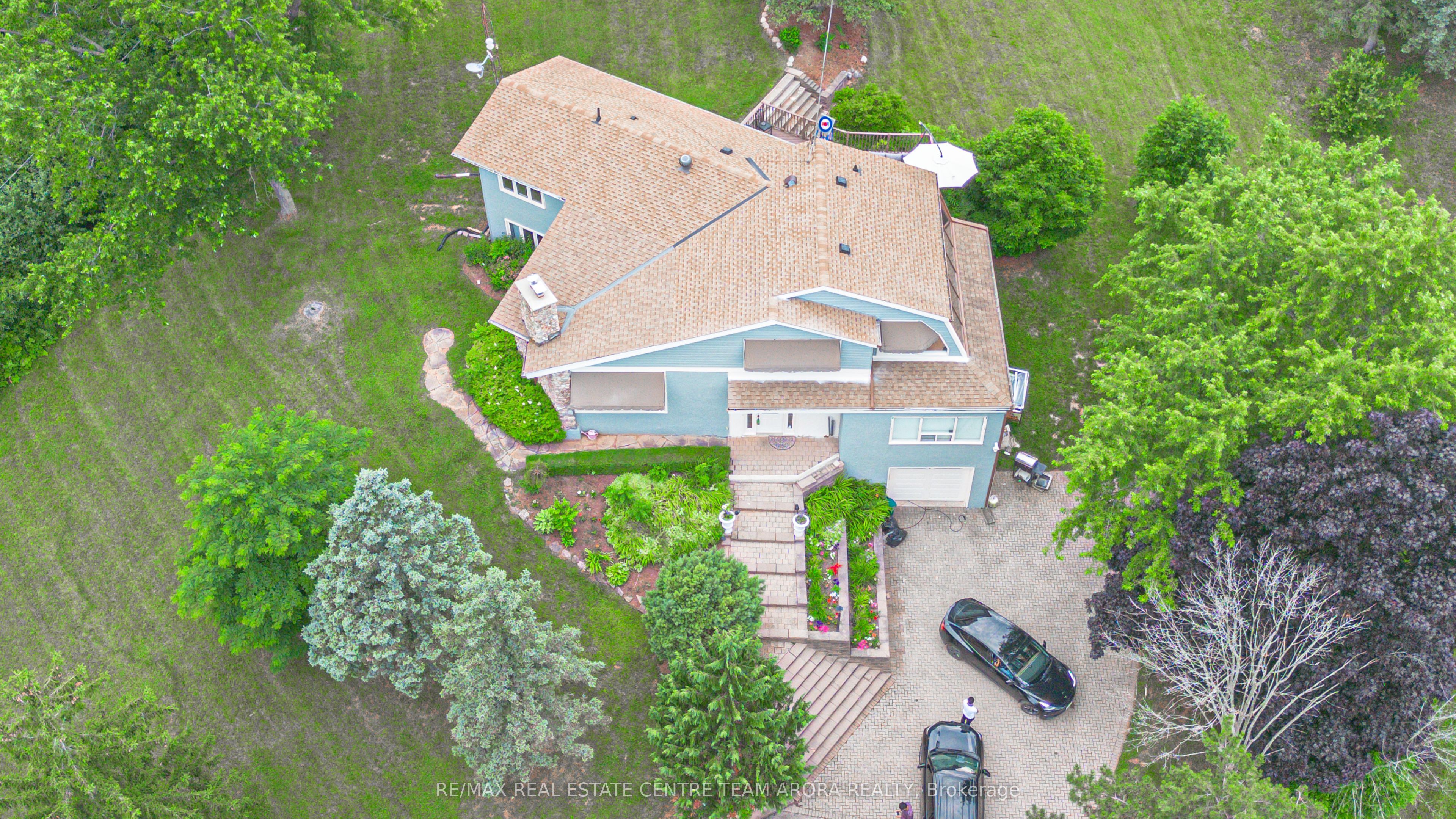 10799 15 Side Road