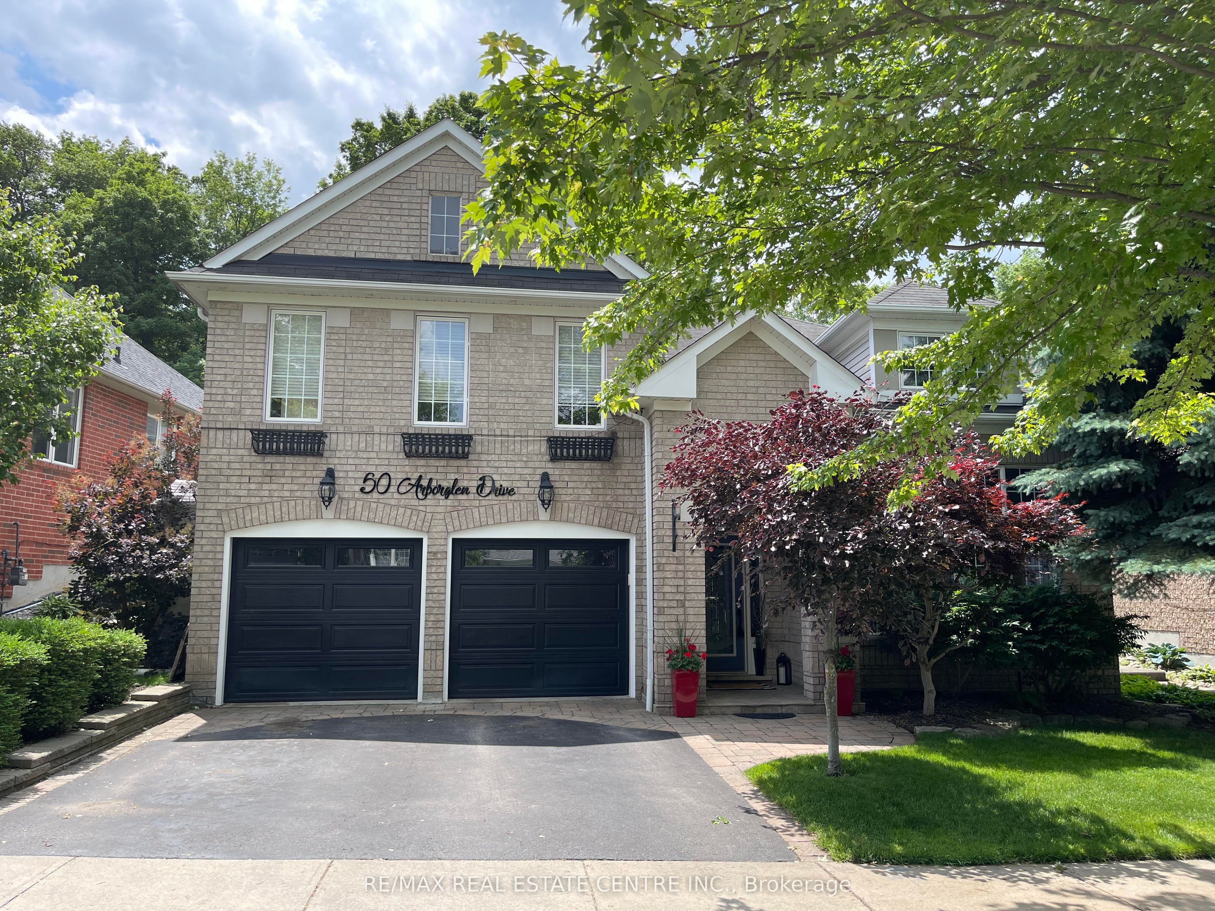 50 Arborglen Drive