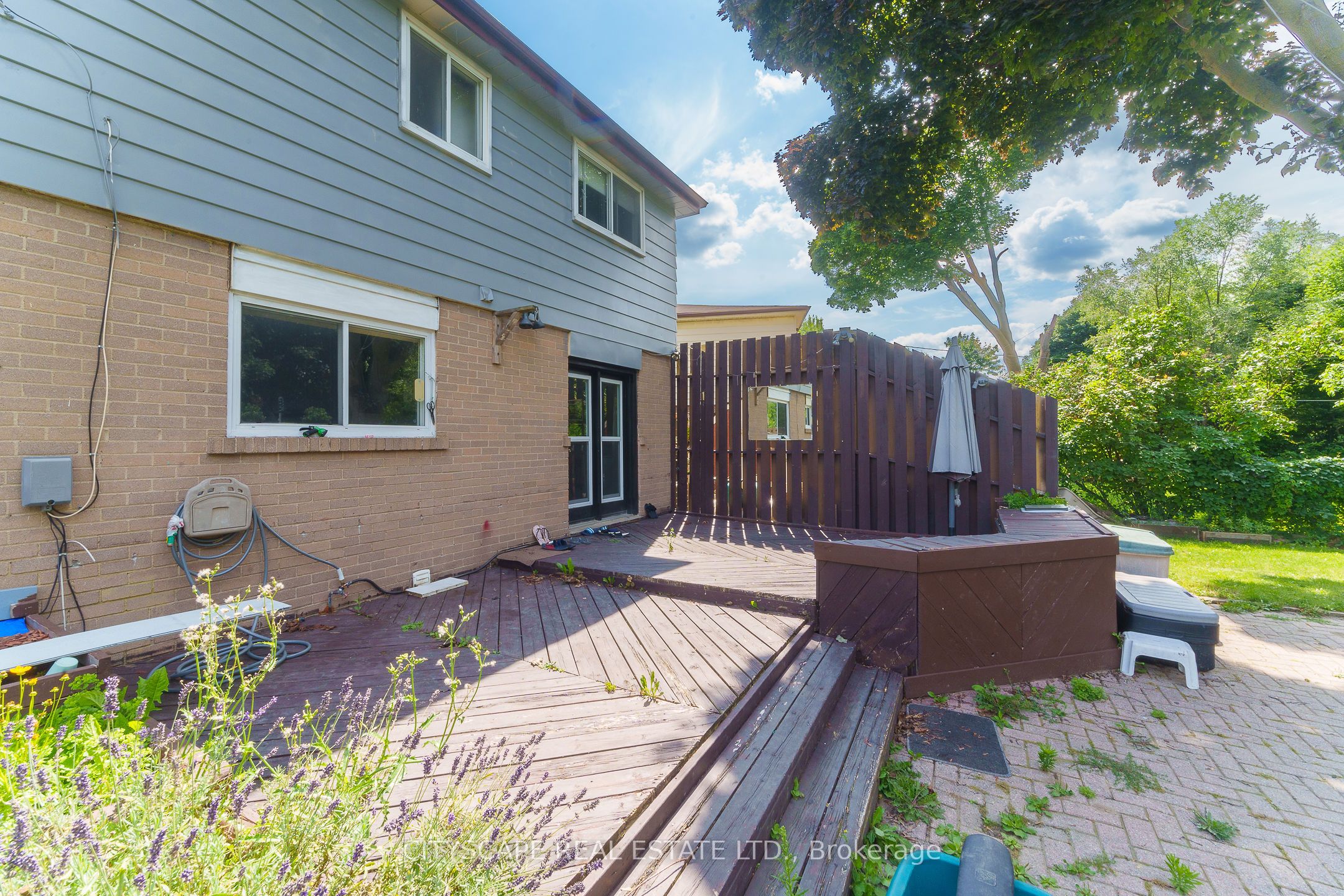 80 Brookland Drive