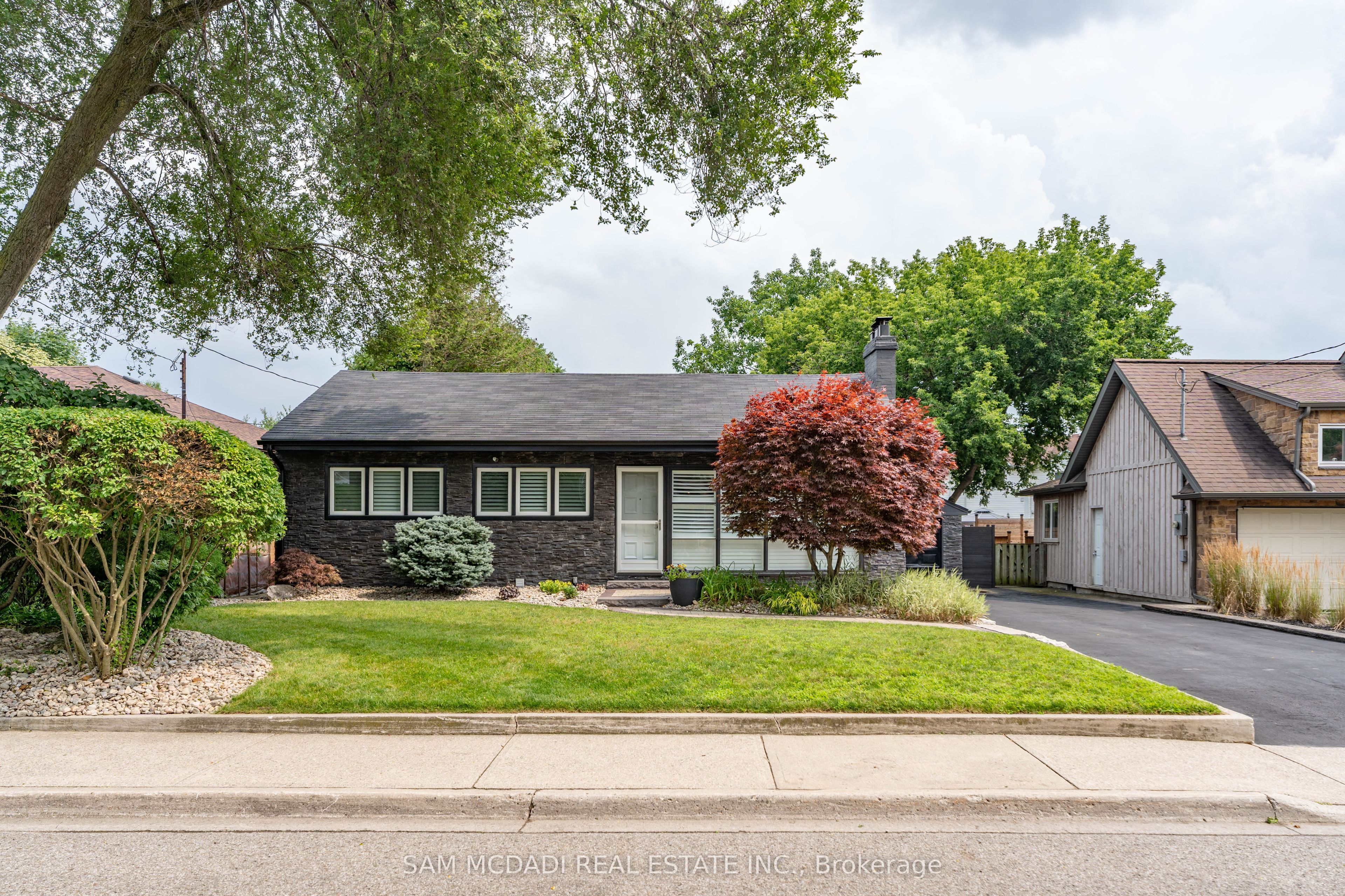 1140 Halliday Avenue