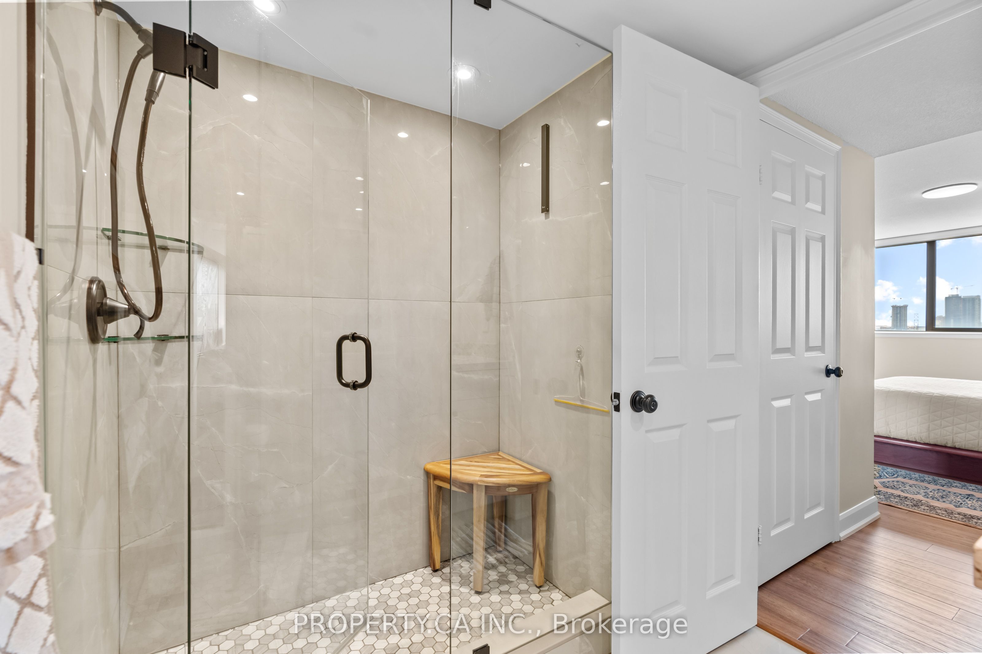 4235 Sherwoodtowne Boulevard, #1808