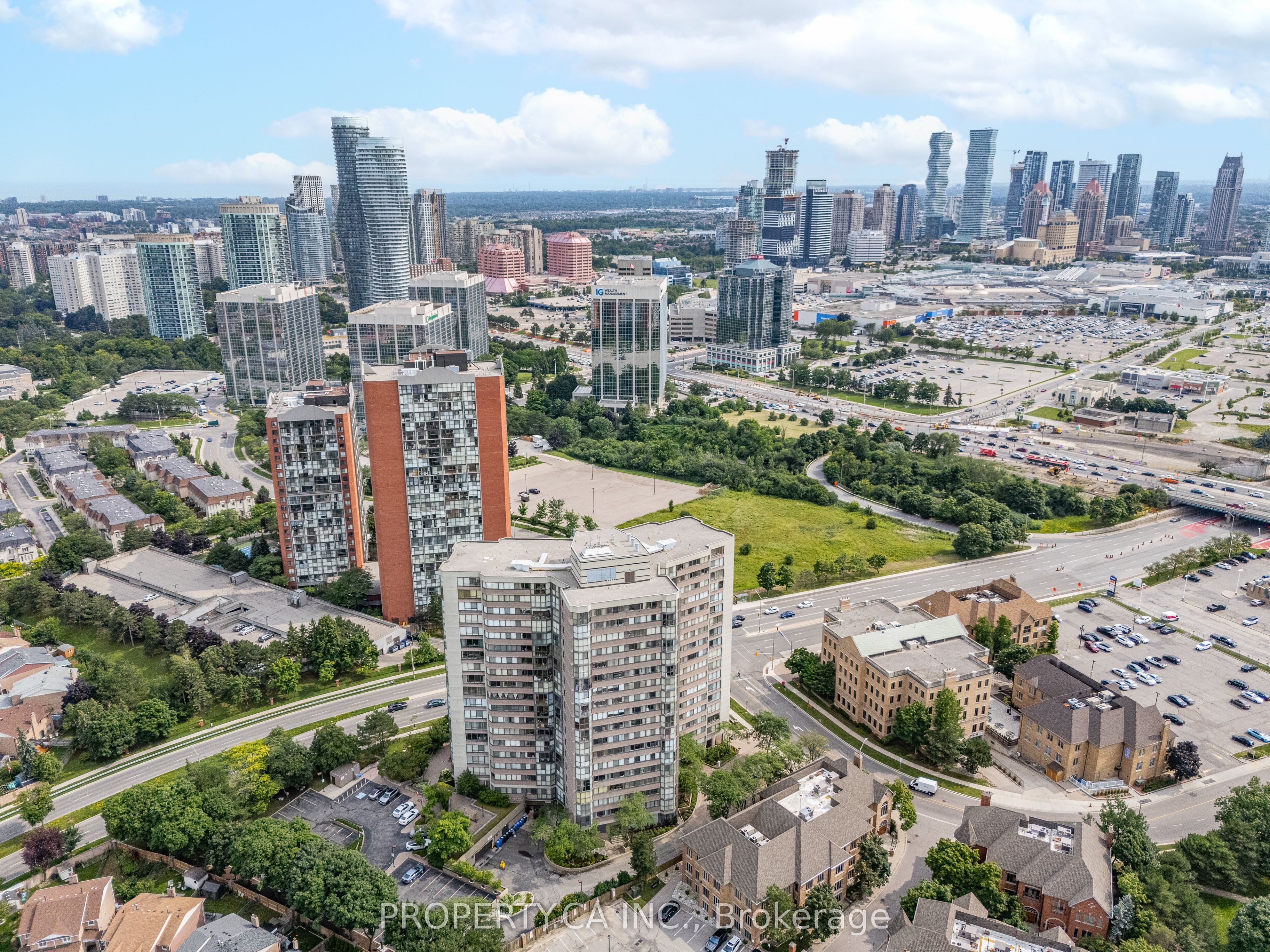 4235 Sherwoodtowne Boulevard, #1808