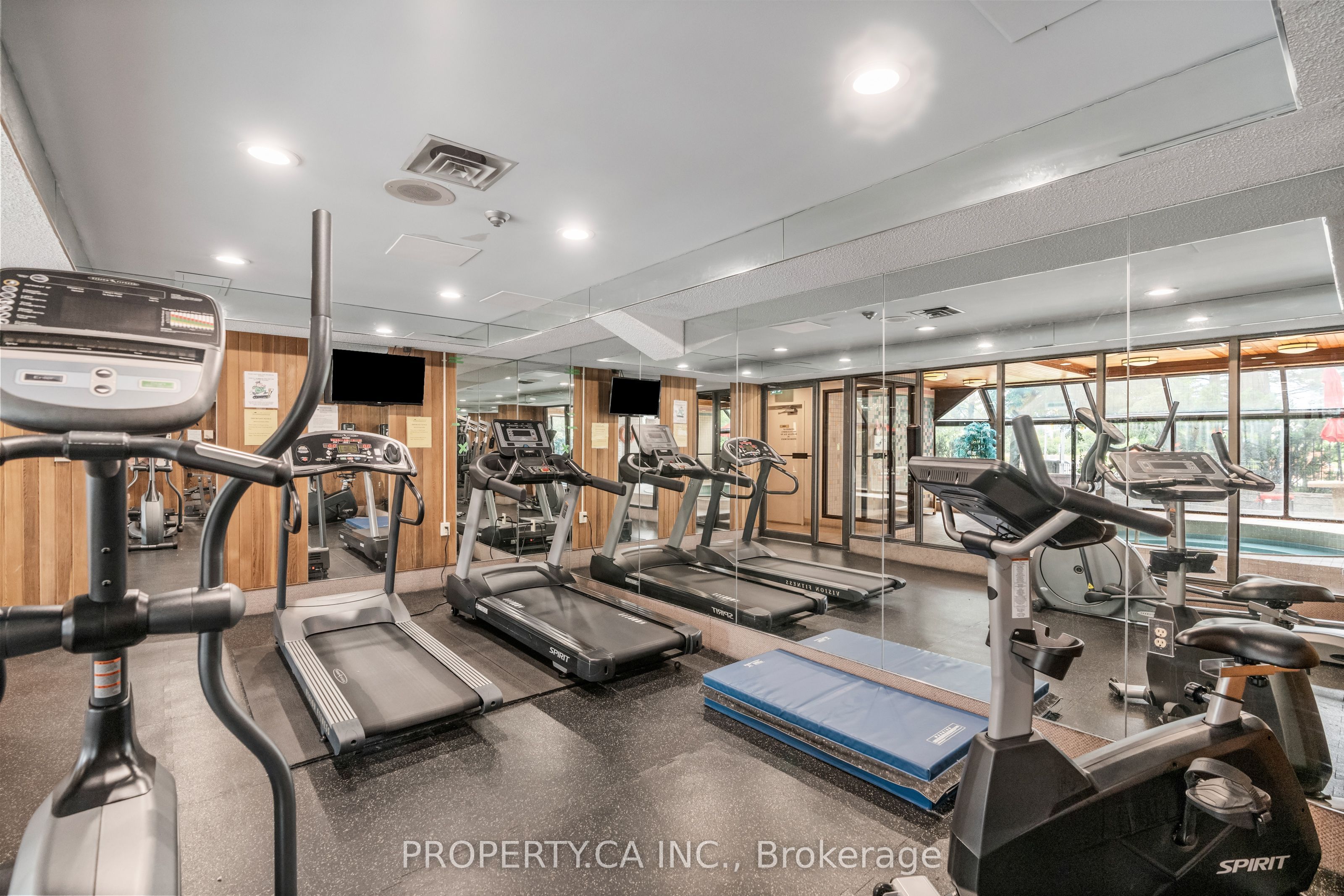 4235 Sherwoodtowne Boulevard, #1808