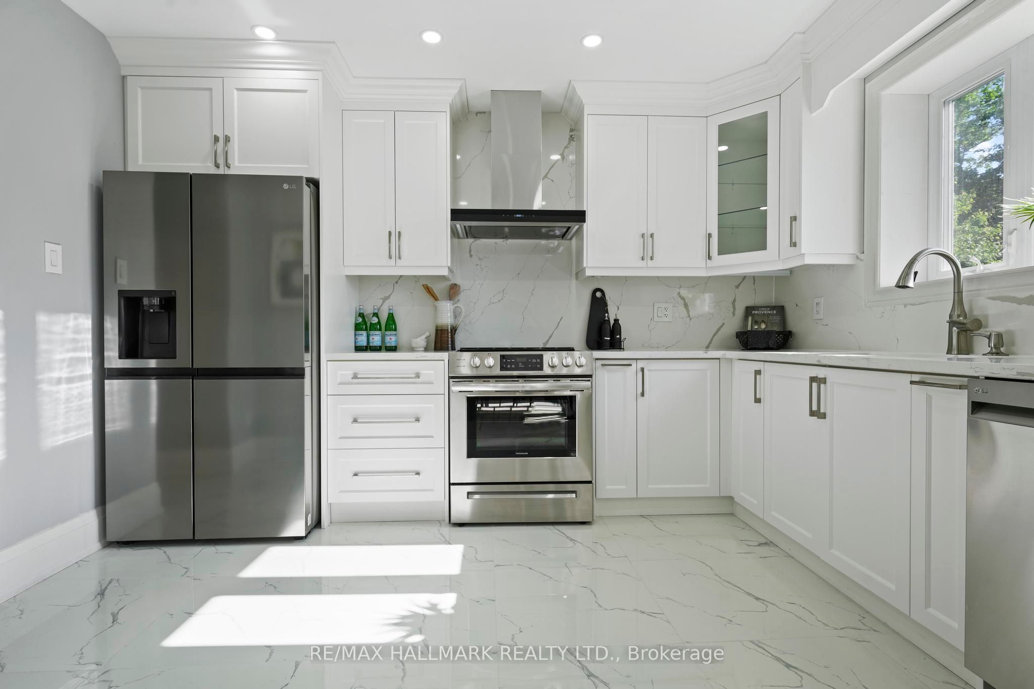 90A Bicknell Avenue