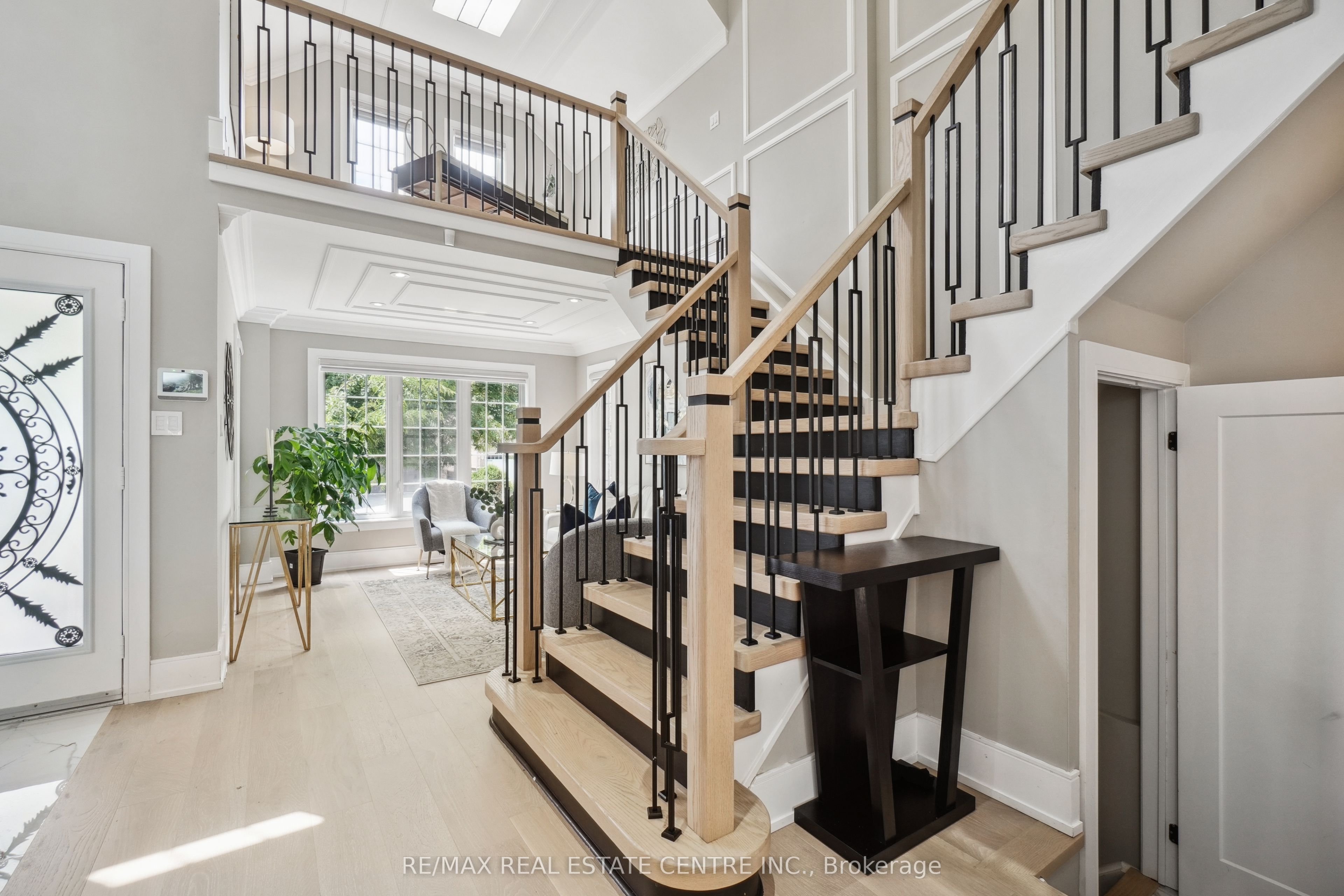12 Ferncroft Place