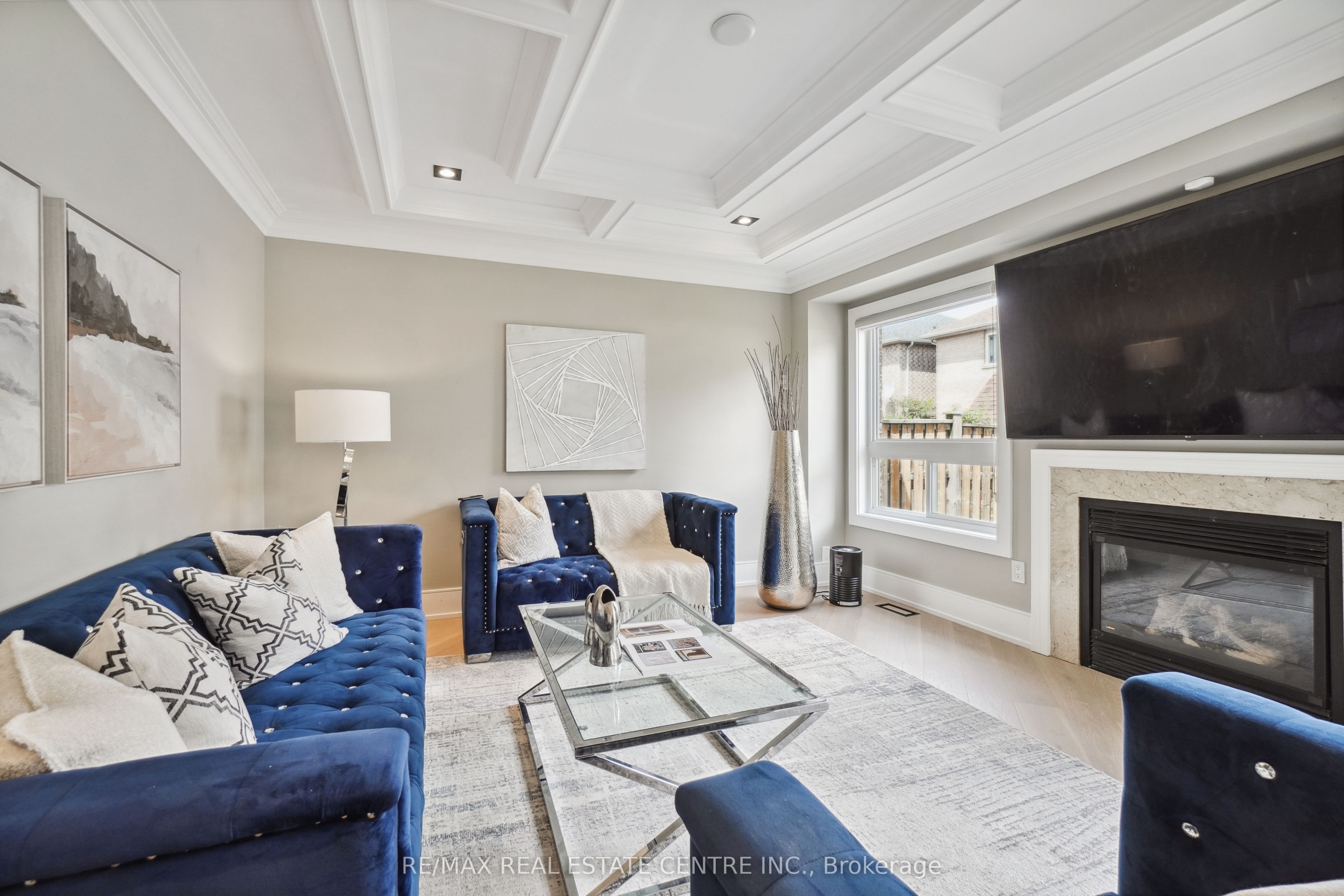 12 Ferncroft Place