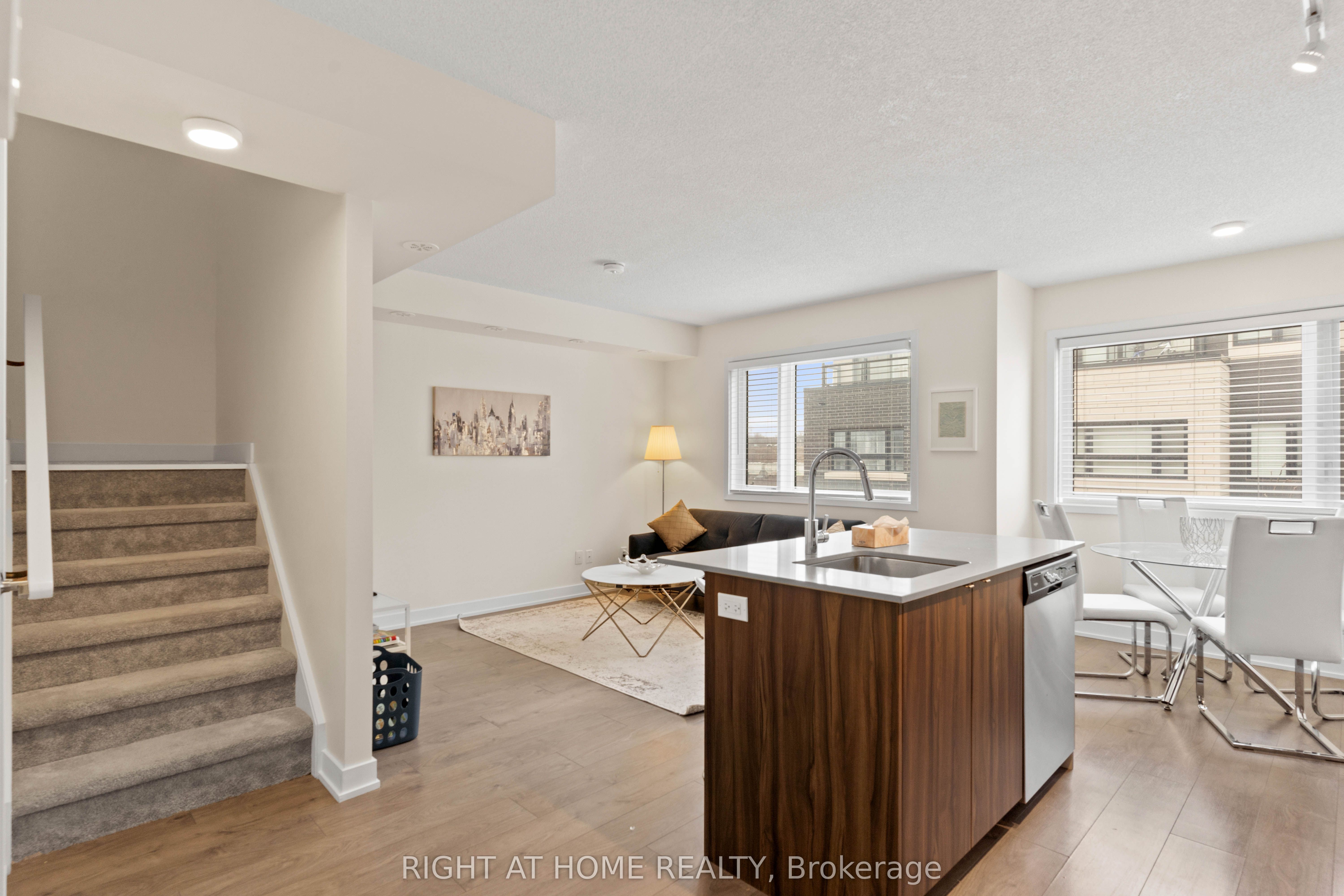 1127 Cooke Boulevard, #508