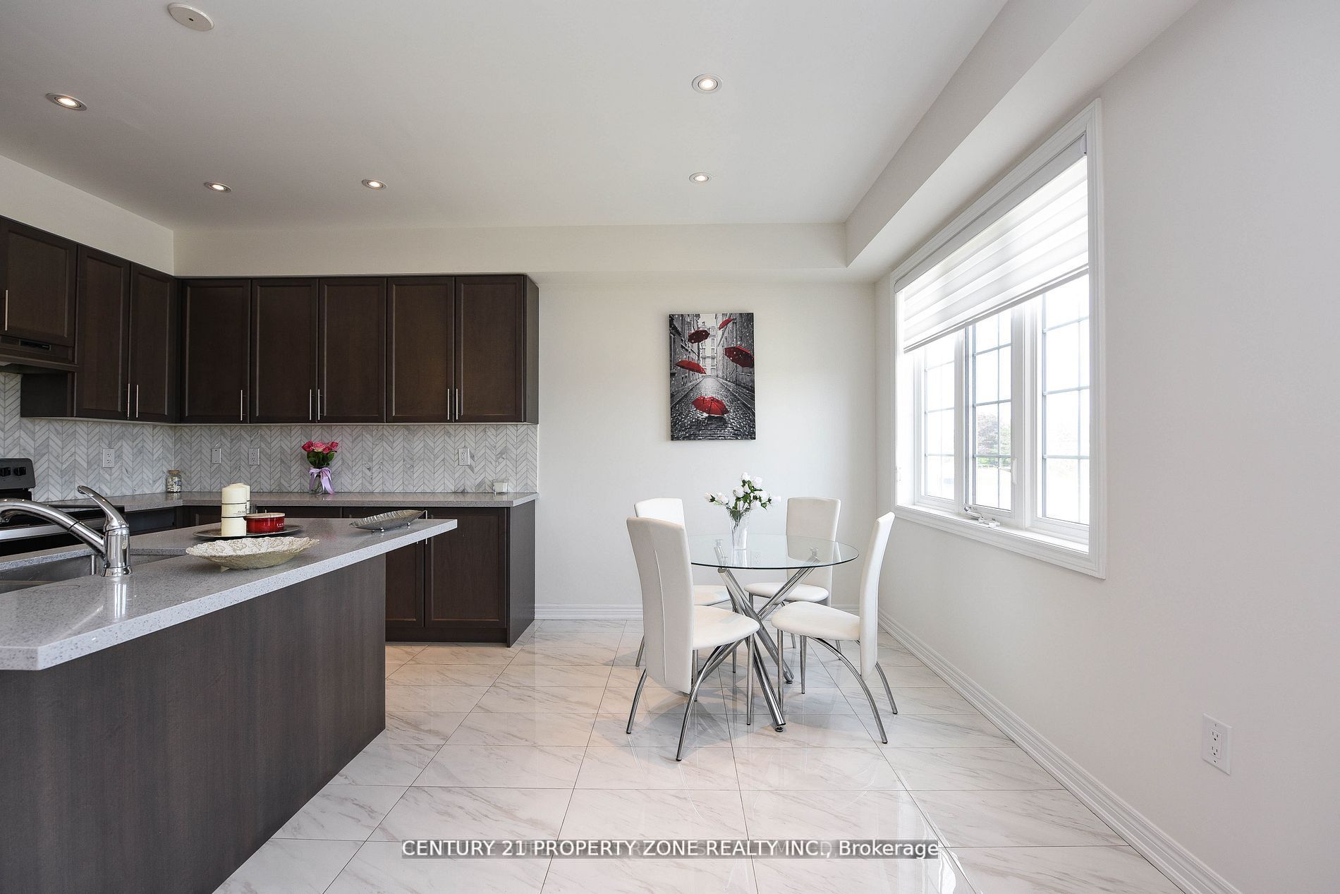 25 Hashmi Place