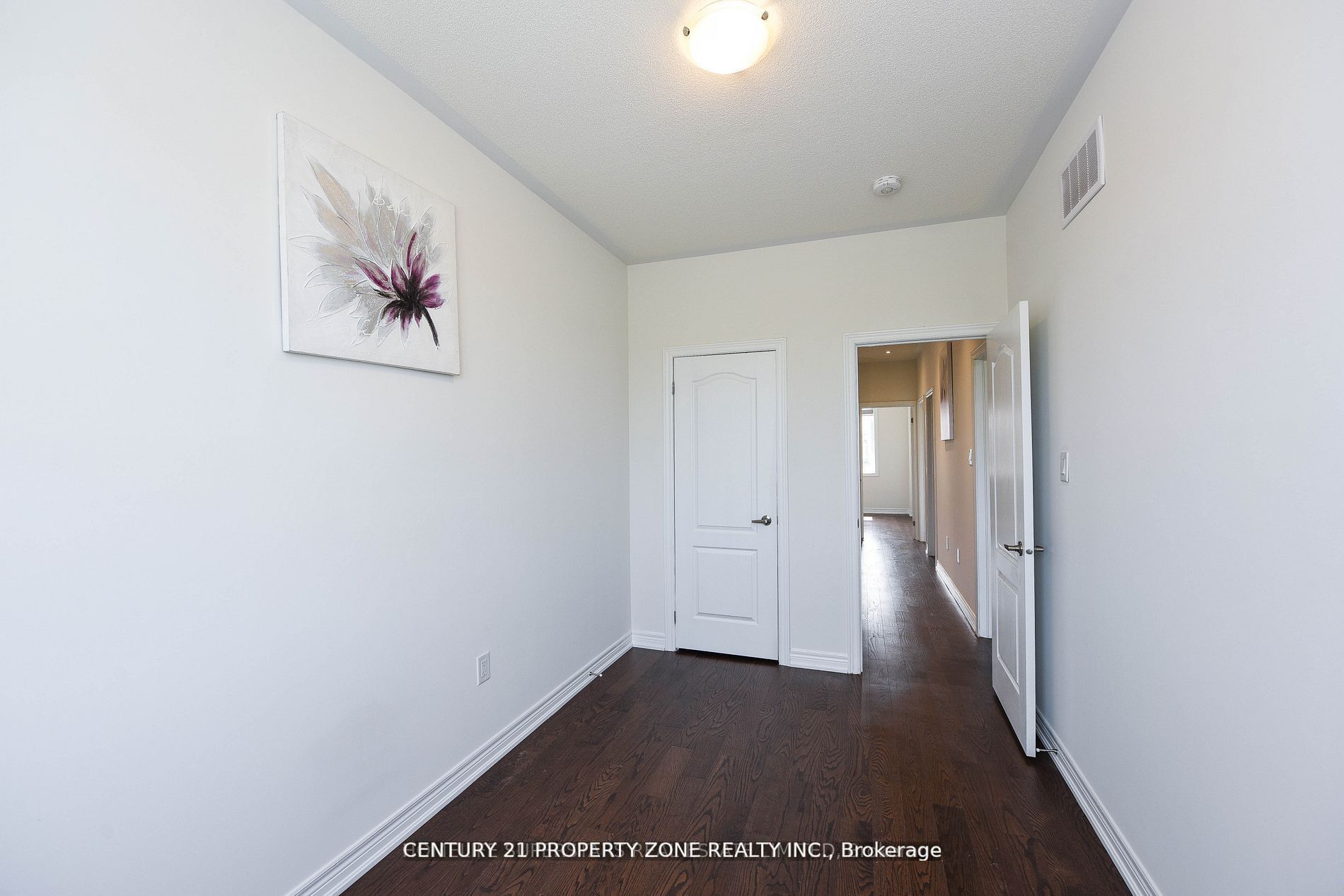 25 Hashmi Place