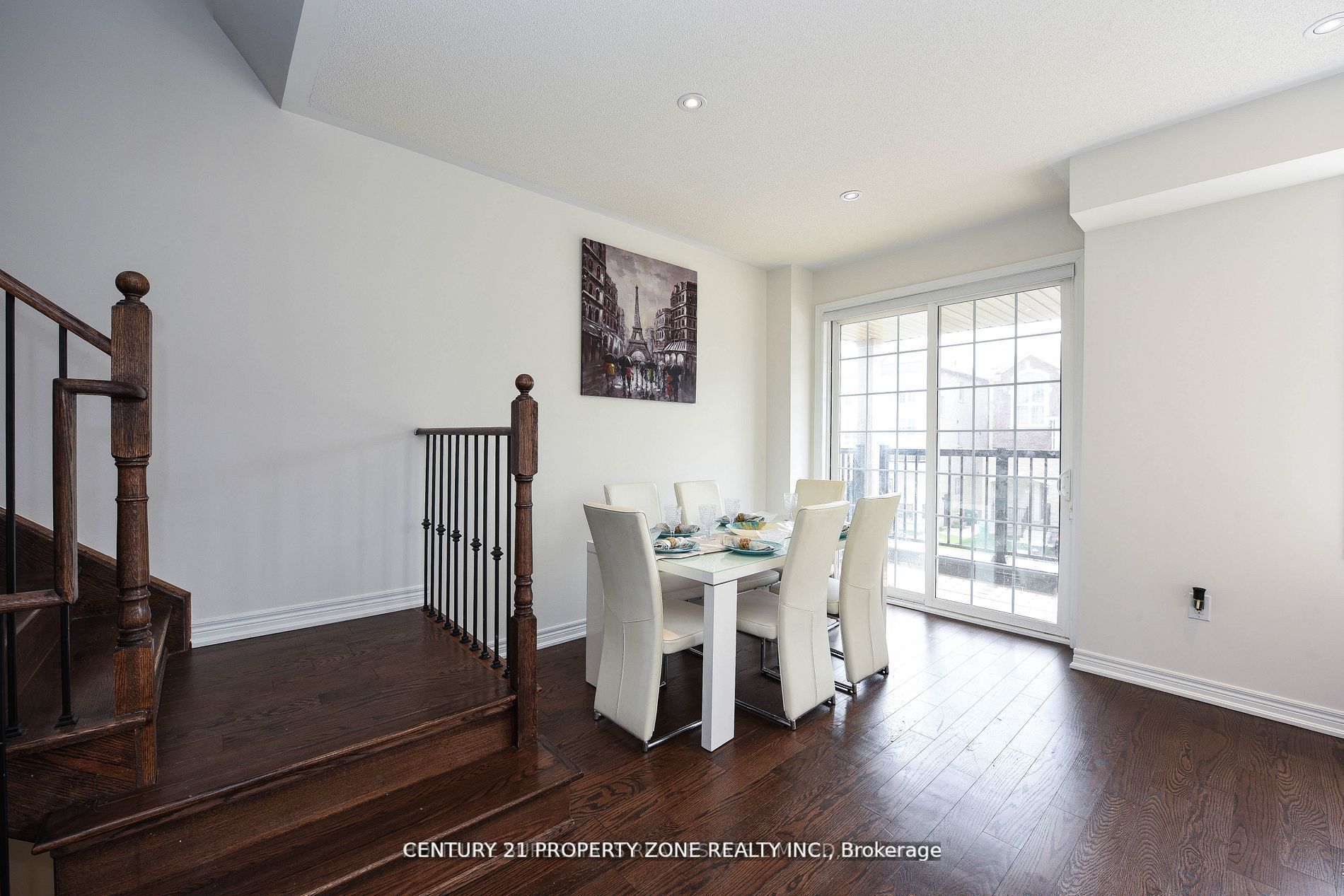 25 Hashmi Place