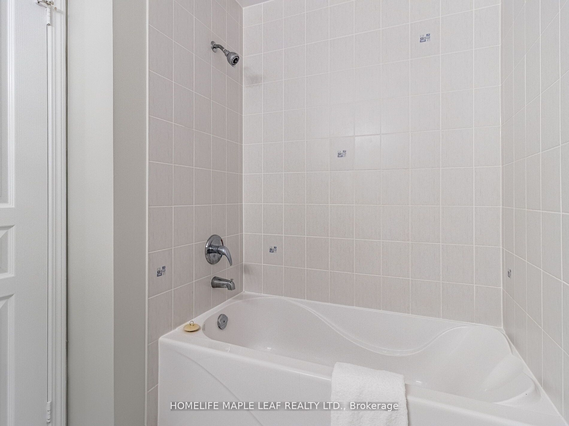 2240 Lakeshore Boulevard W, #LPH02