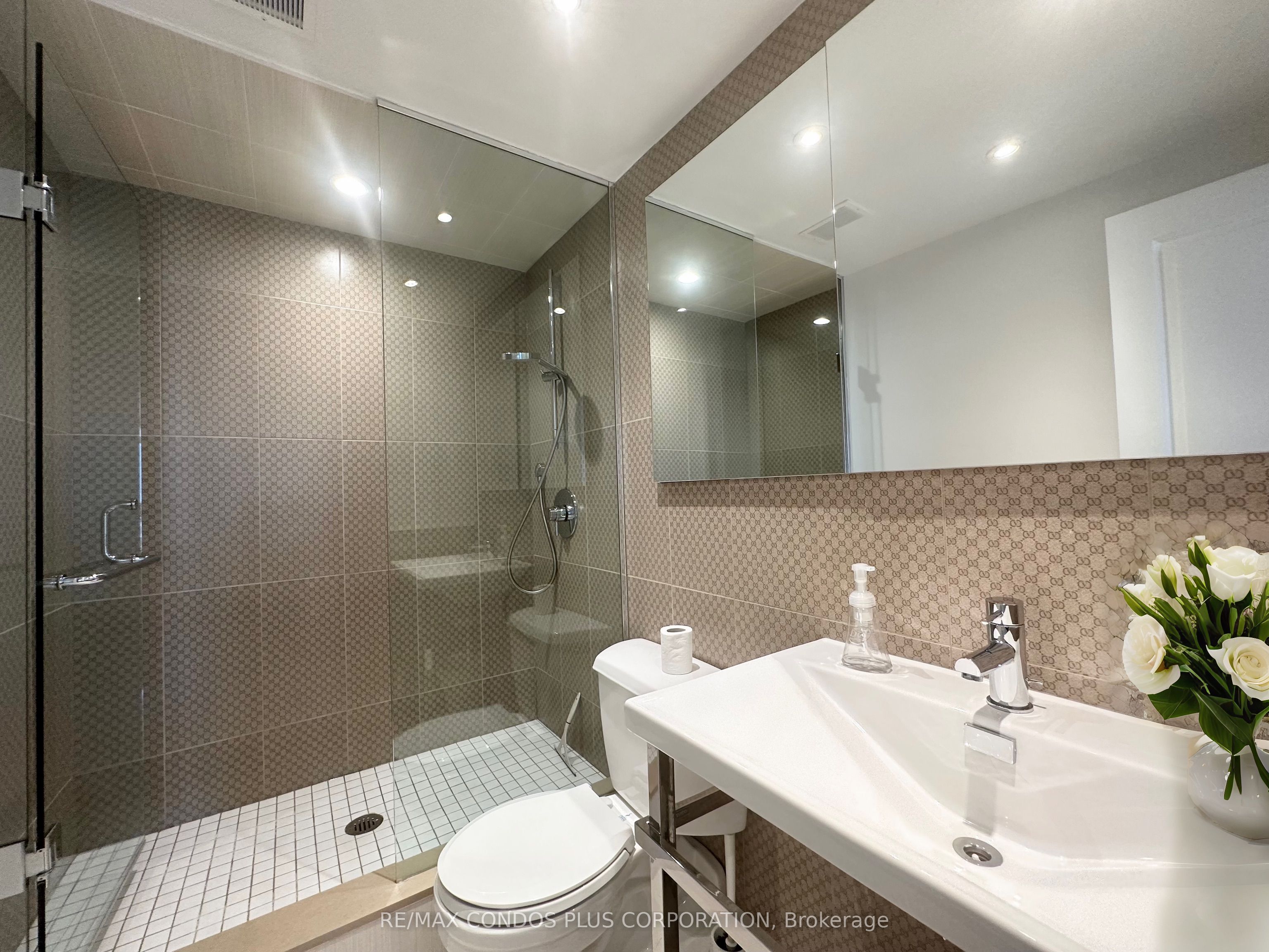 2045 Lake Shore Boulevard W #1605