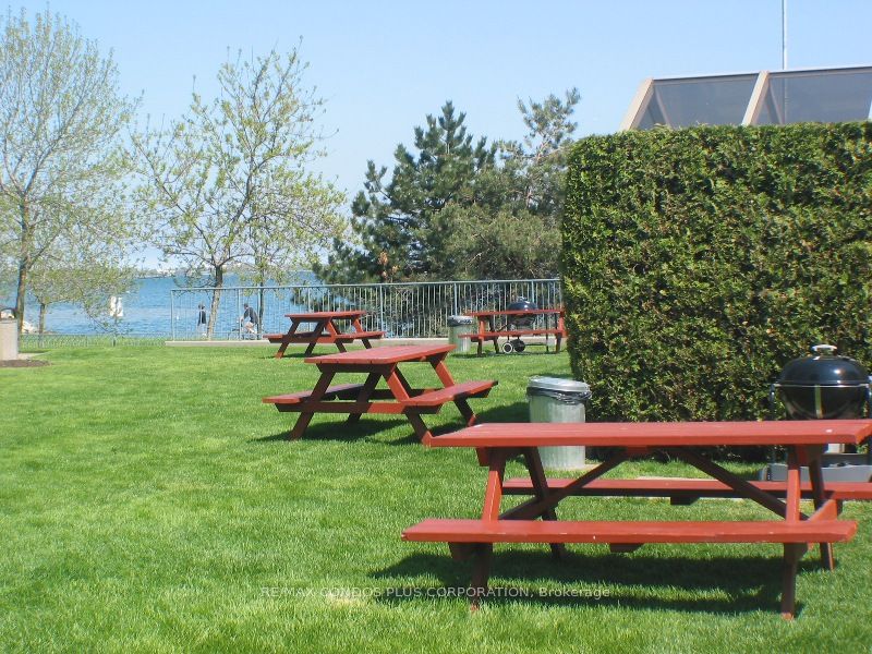 2045 Lake Shore Boulevard W #1605