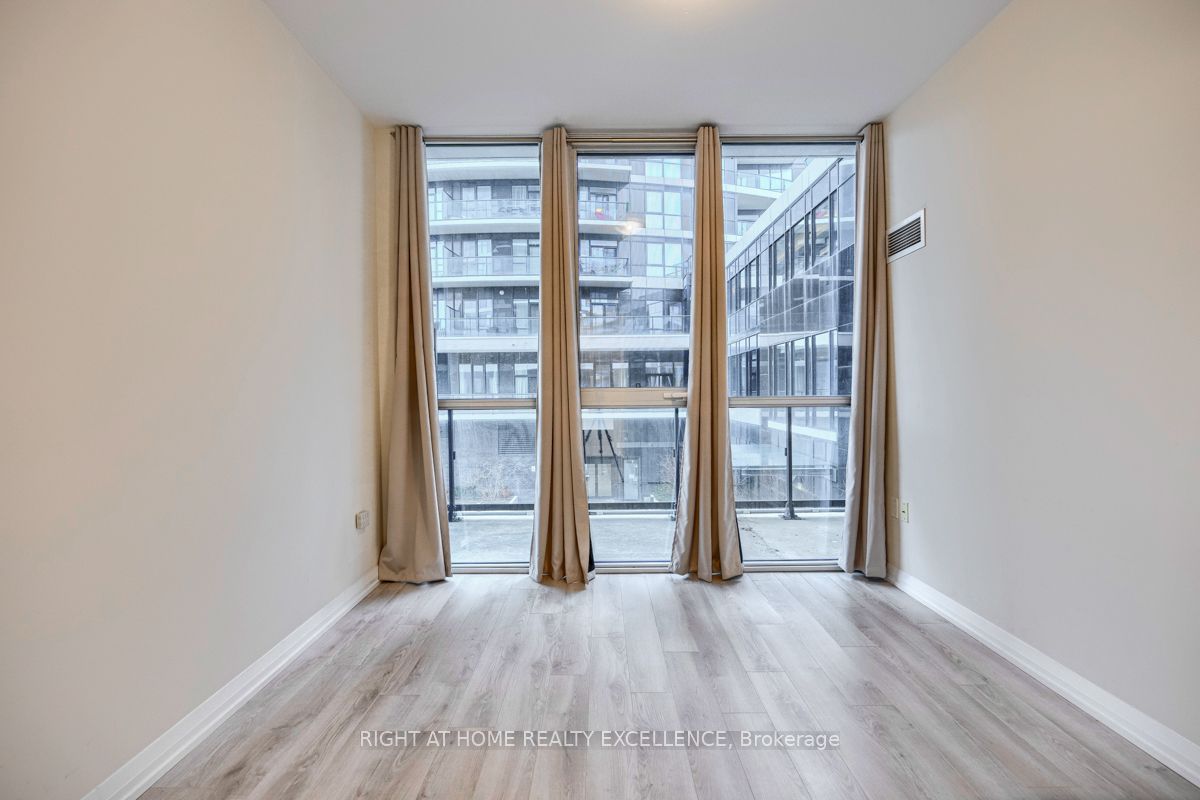 65 Watergarden Drive #201