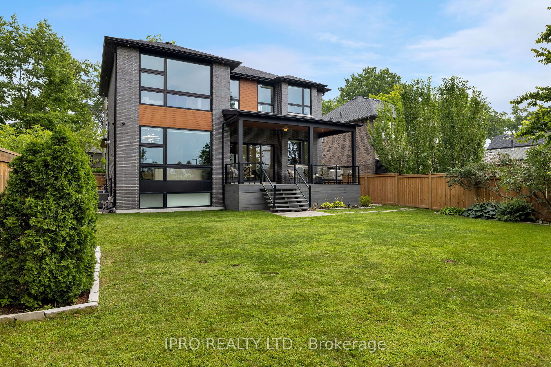 418 Pine Cove Road