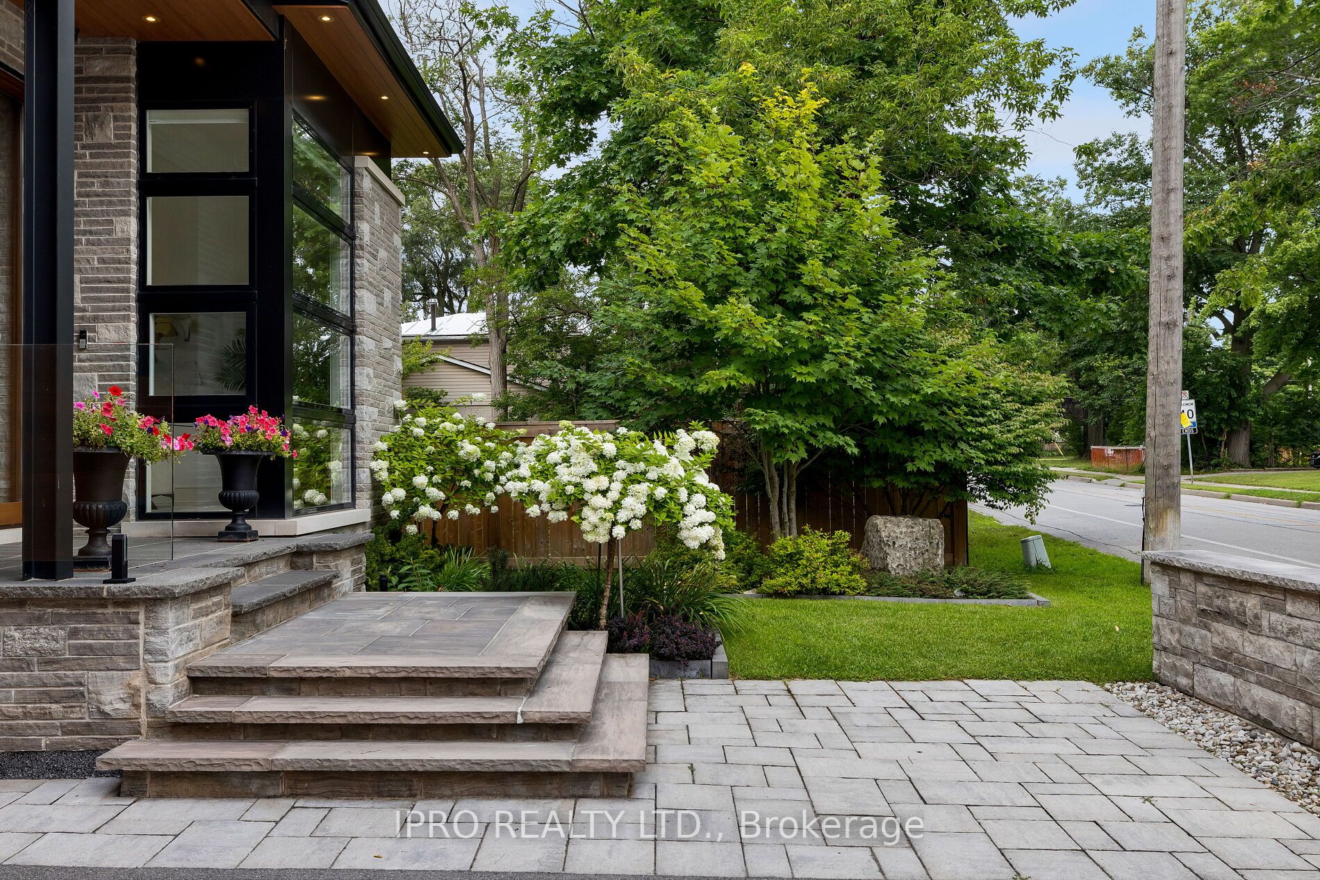 418 Pine Cove Road