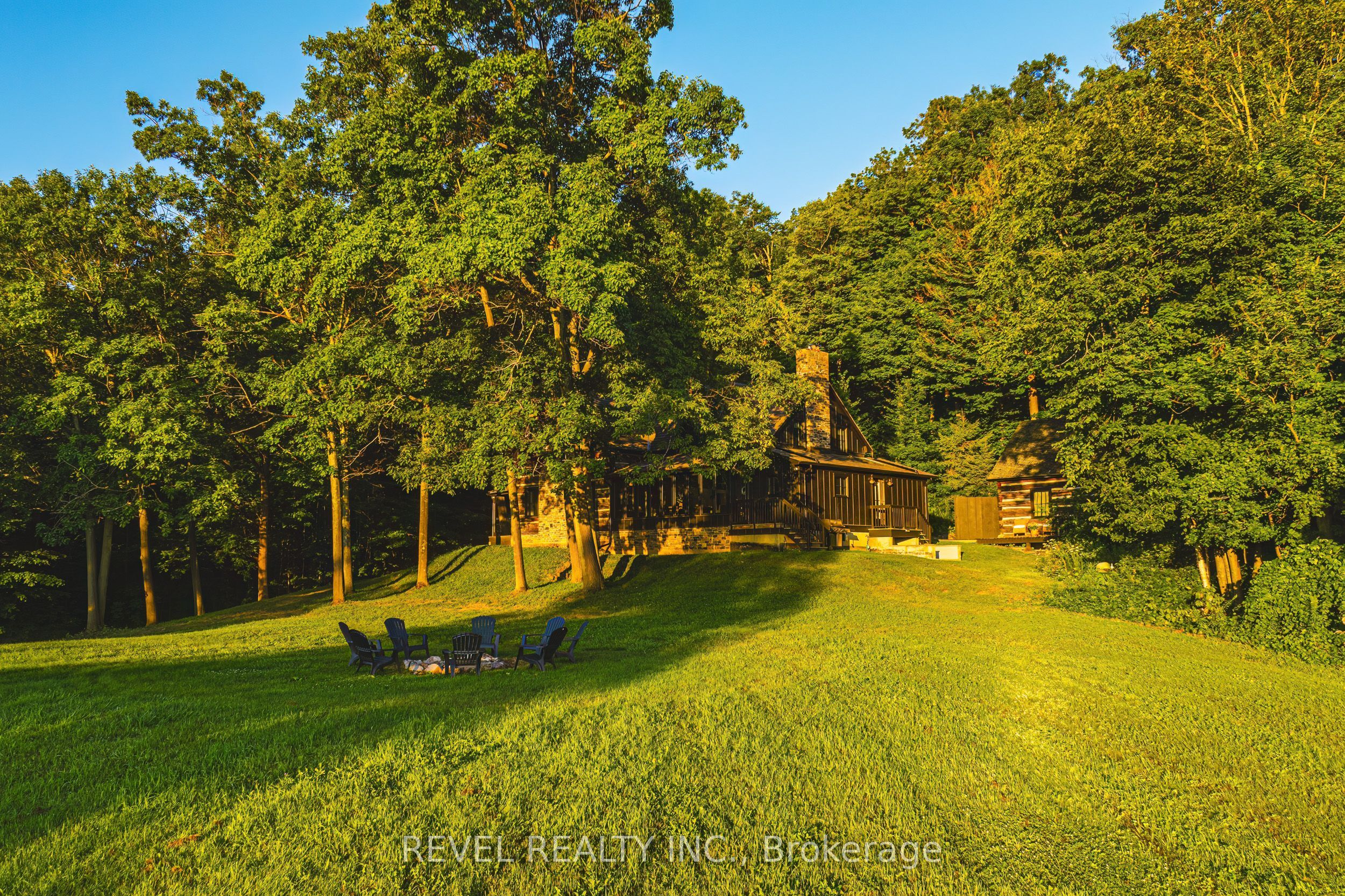 7399 Bell School Line