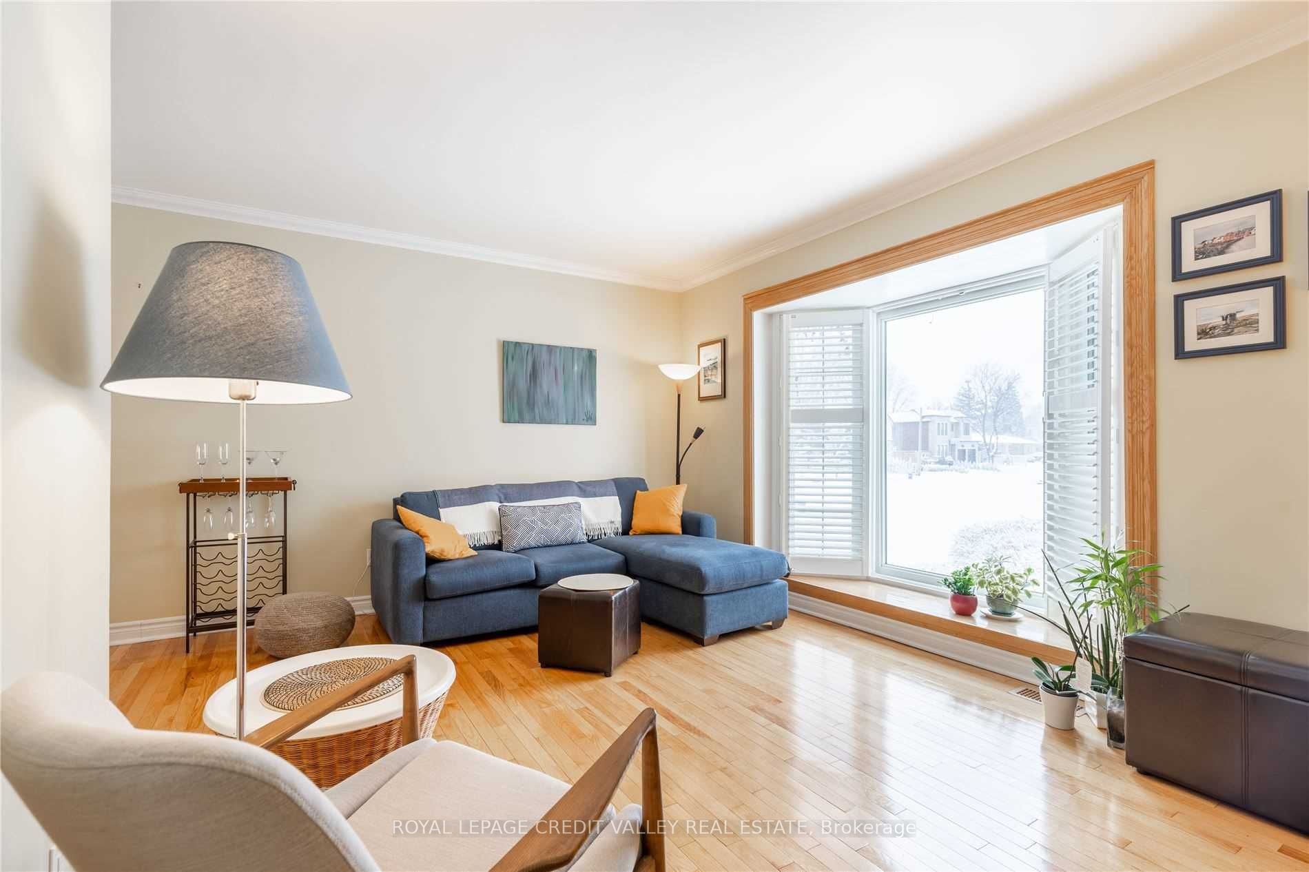 535 Taplow Crescent