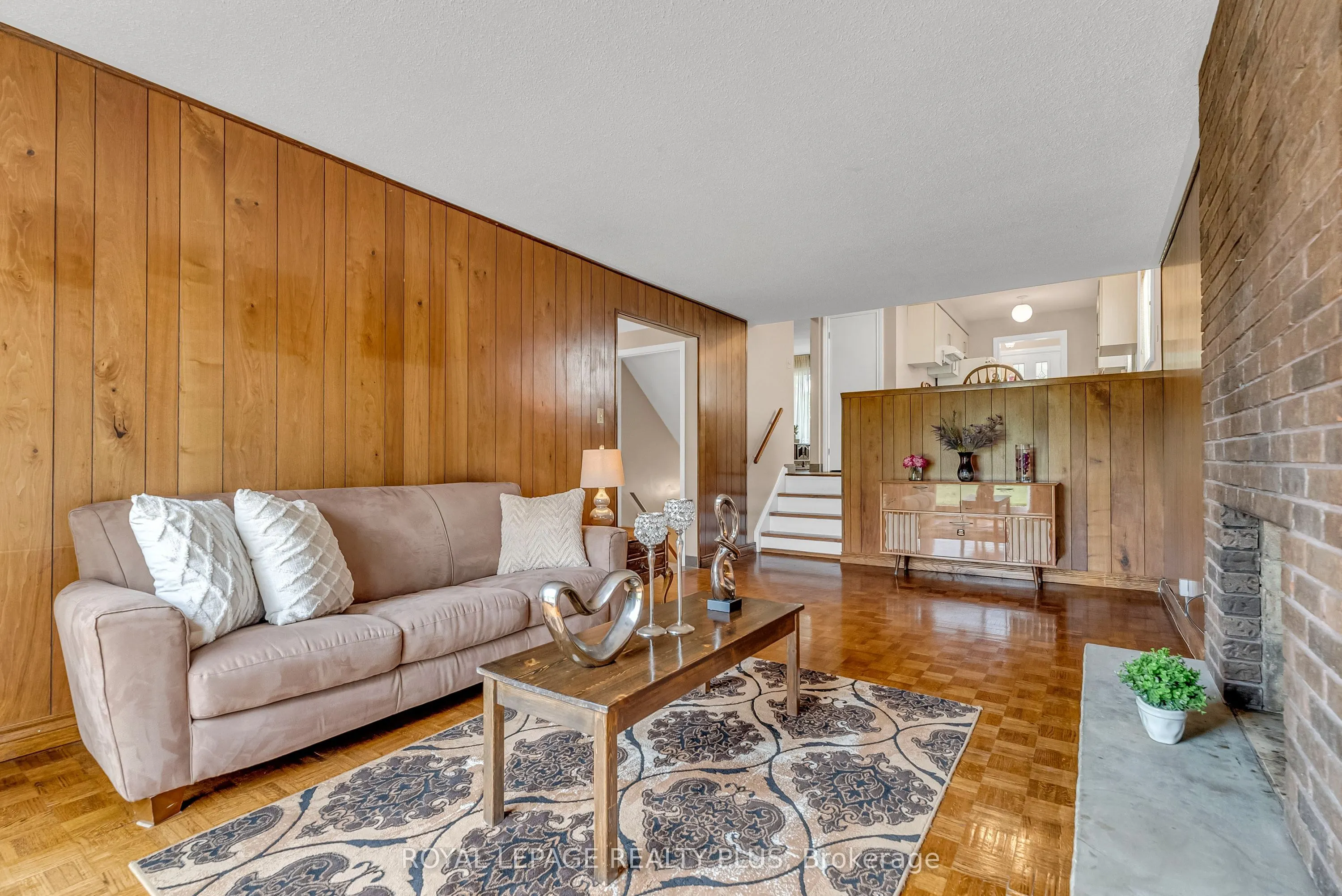 2440 Rosemary Drive