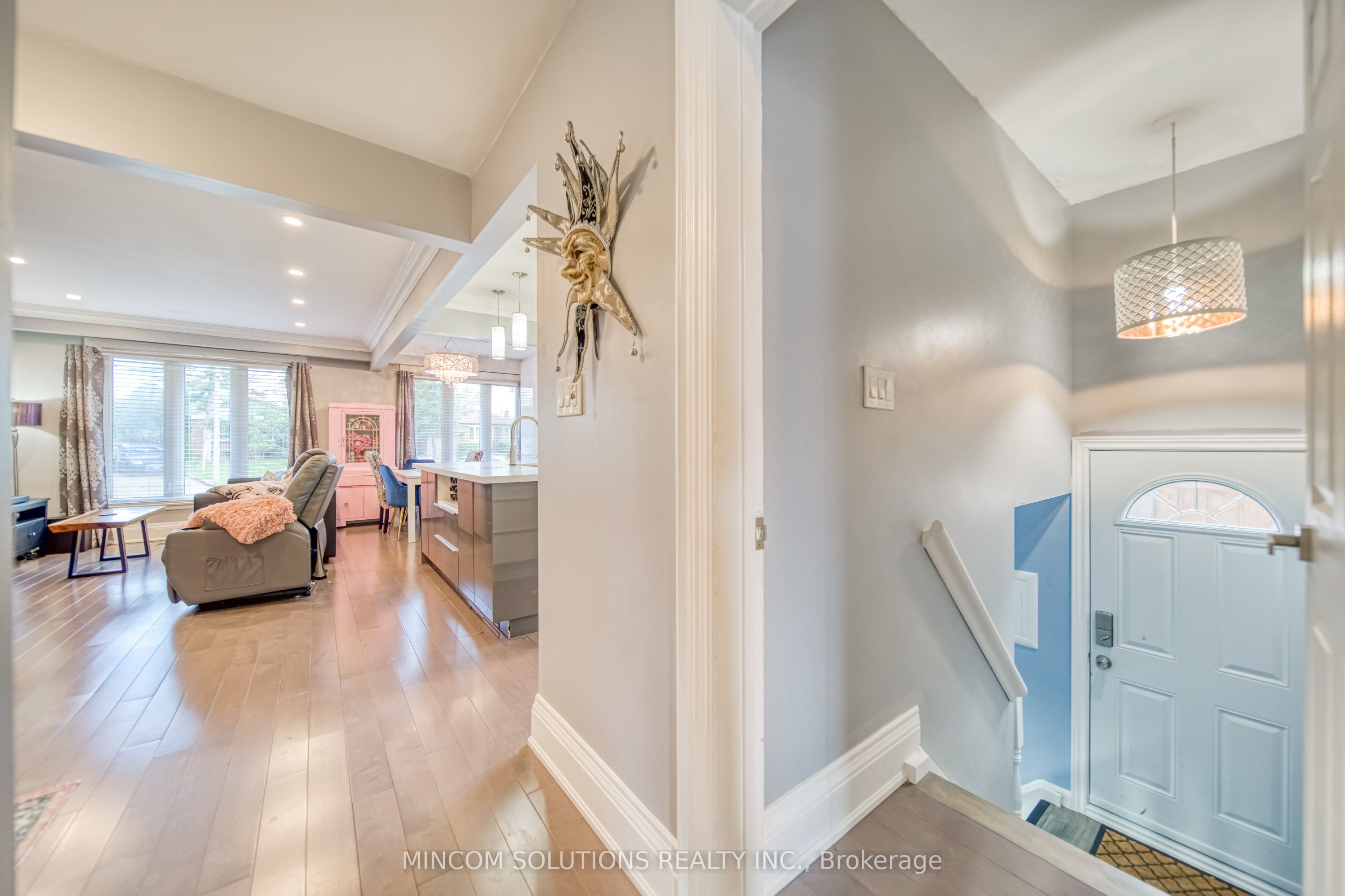 3506 Orion Crescent