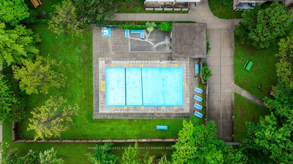 3625 Lake Shore Boulevard W, #302